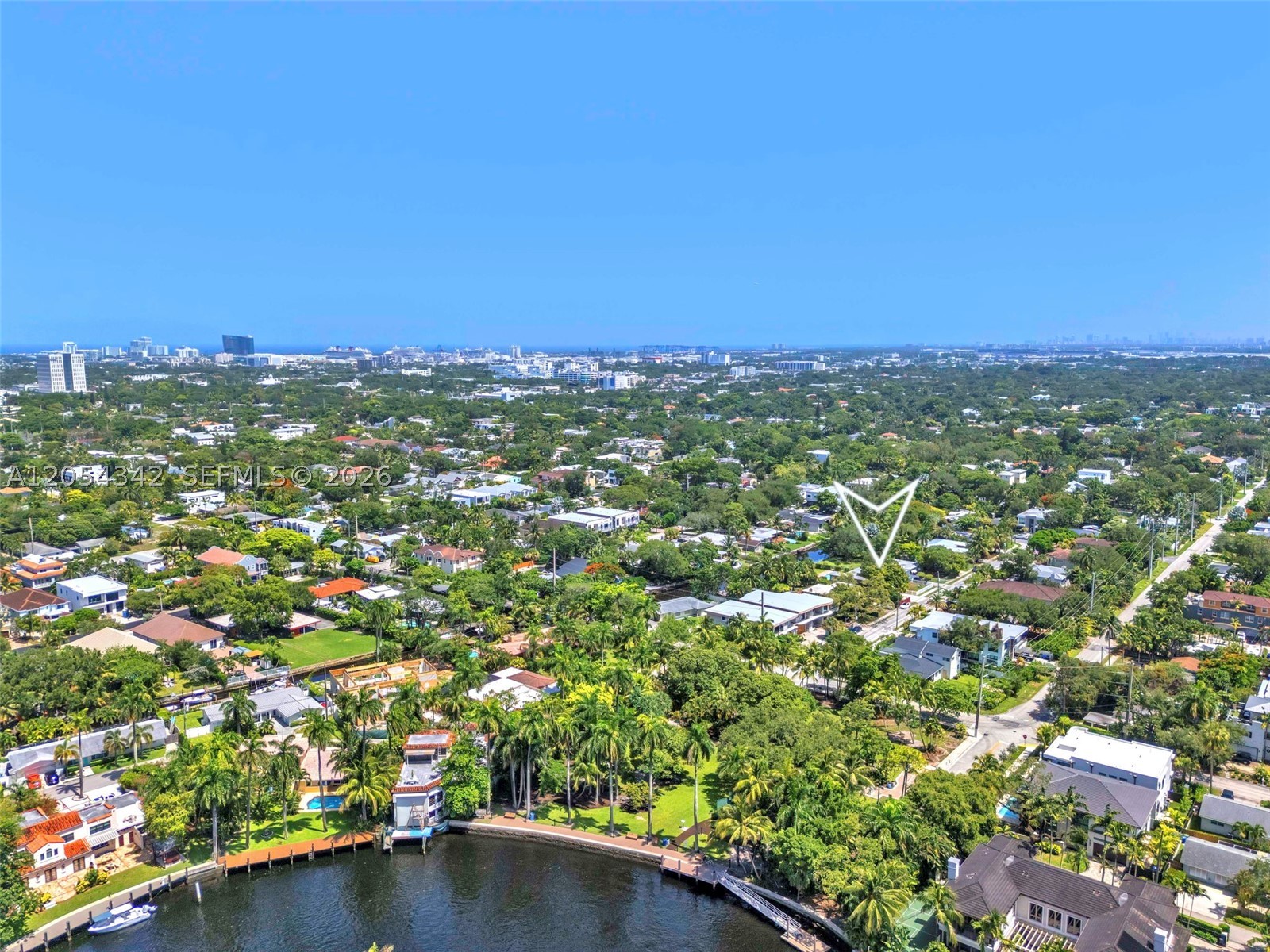 800 SW 8th Ter, Fort Lauderdale FL 33315