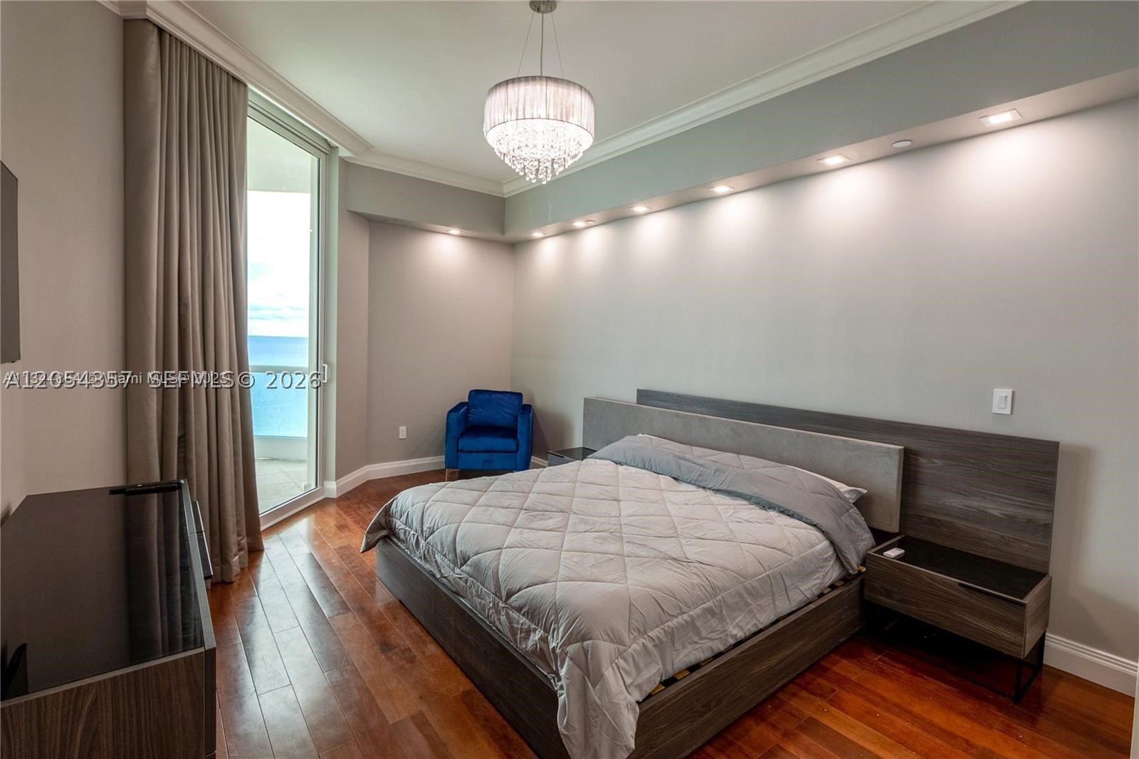 16051 Collins Ave #2402, Sunny Isles Beach FL 33160
