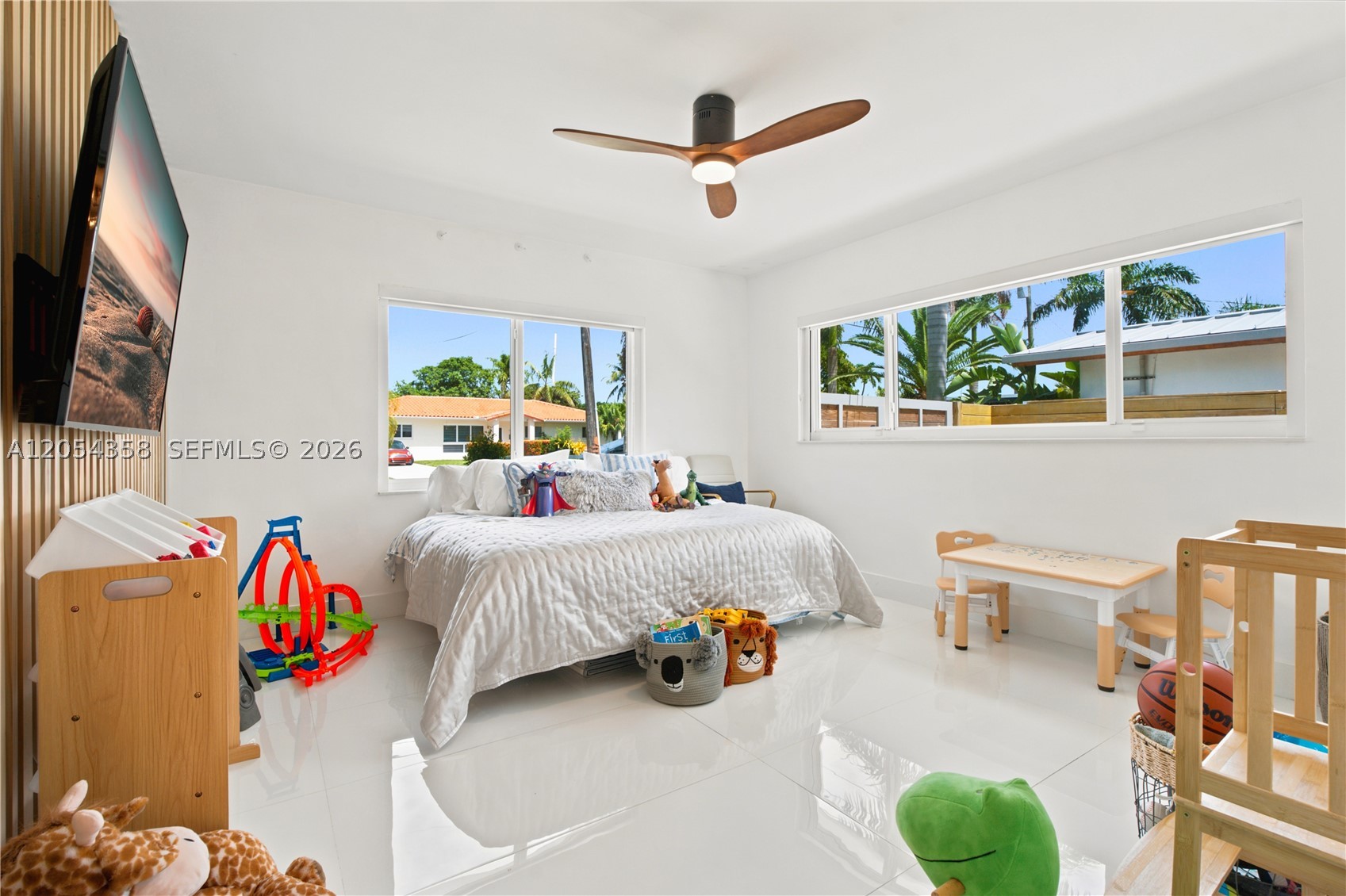 12930 Auralia Rd, North Miami FL 33181
