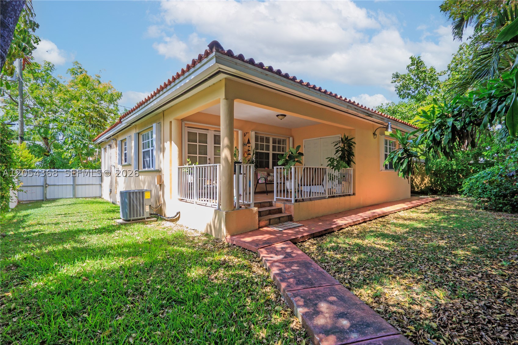 3640 SW 16th St, Miami FL 33145