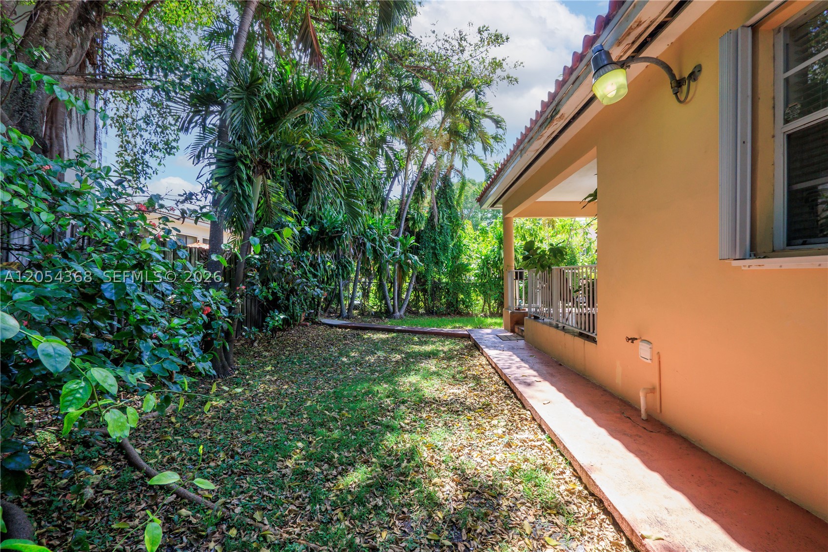 3640 SW 16th St, Miami FL 33145