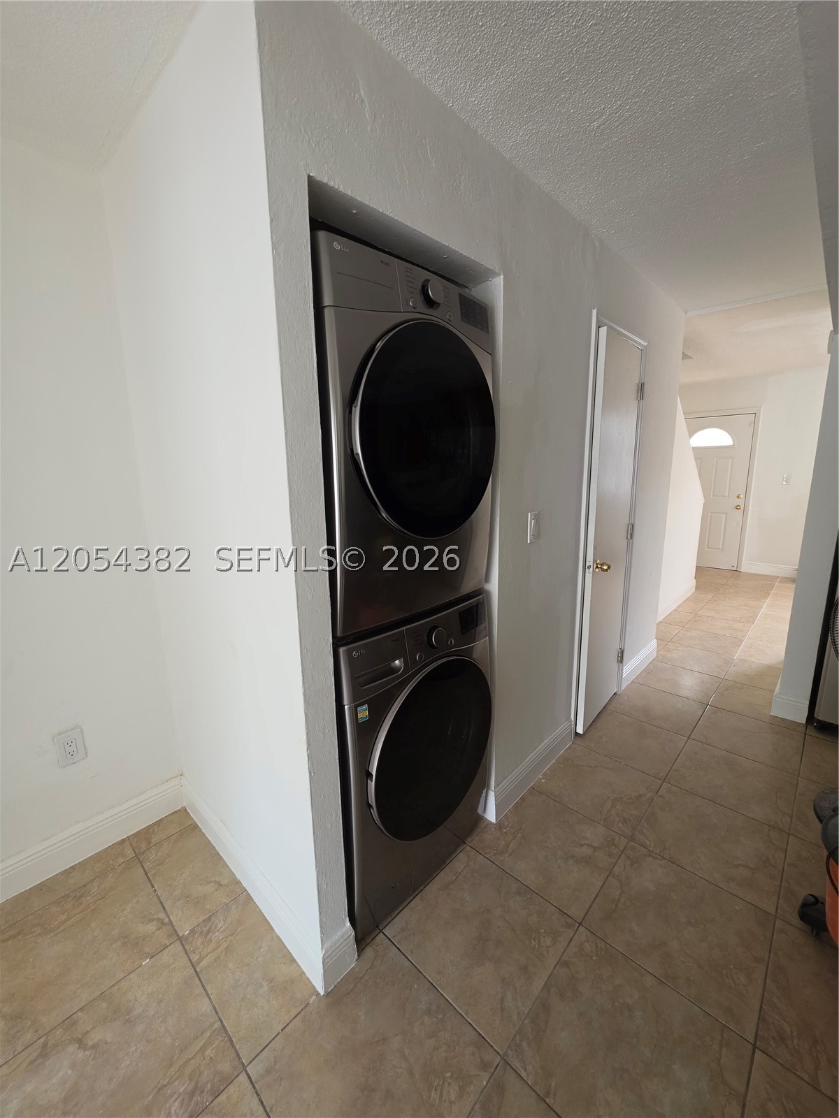 10972 SW 4th St #J2, Sweetwater FL 33174