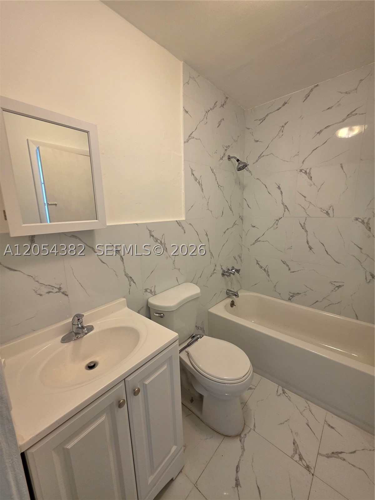 10972 SW 4th St #J2, Sweetwater FL 33174