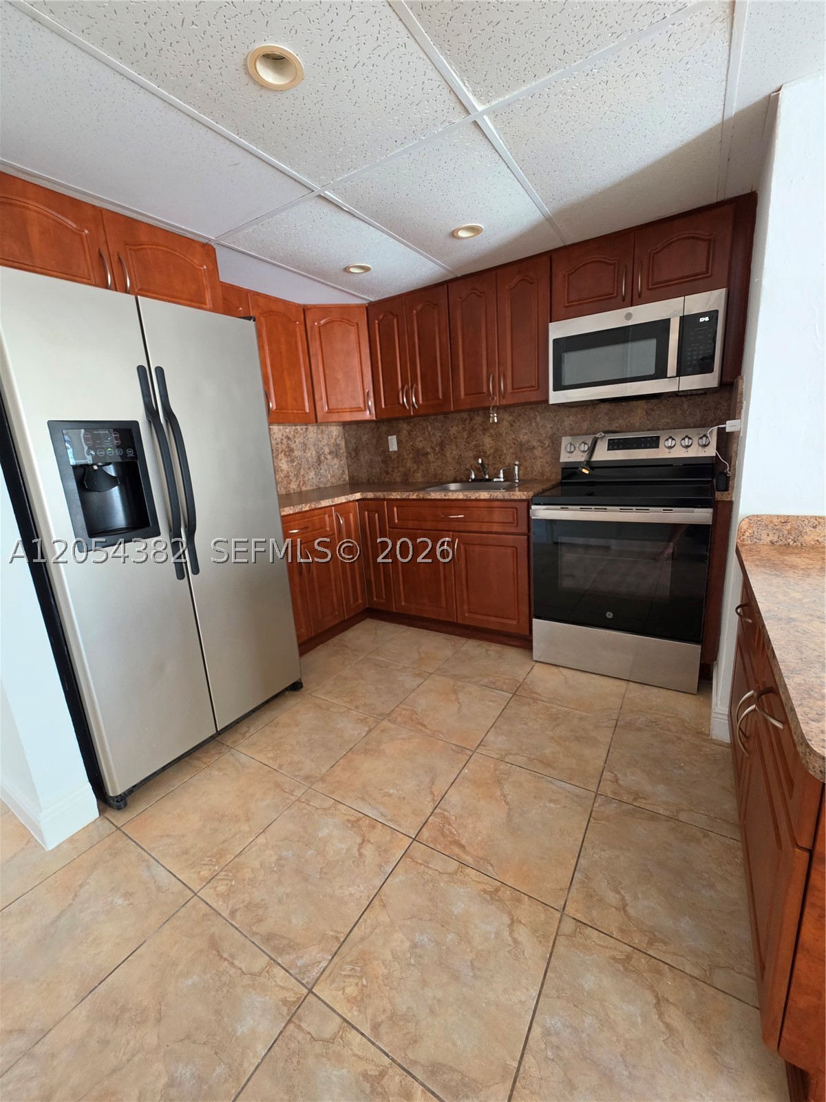 10972 SW 4th St #J2, Sweetwater FL 33174