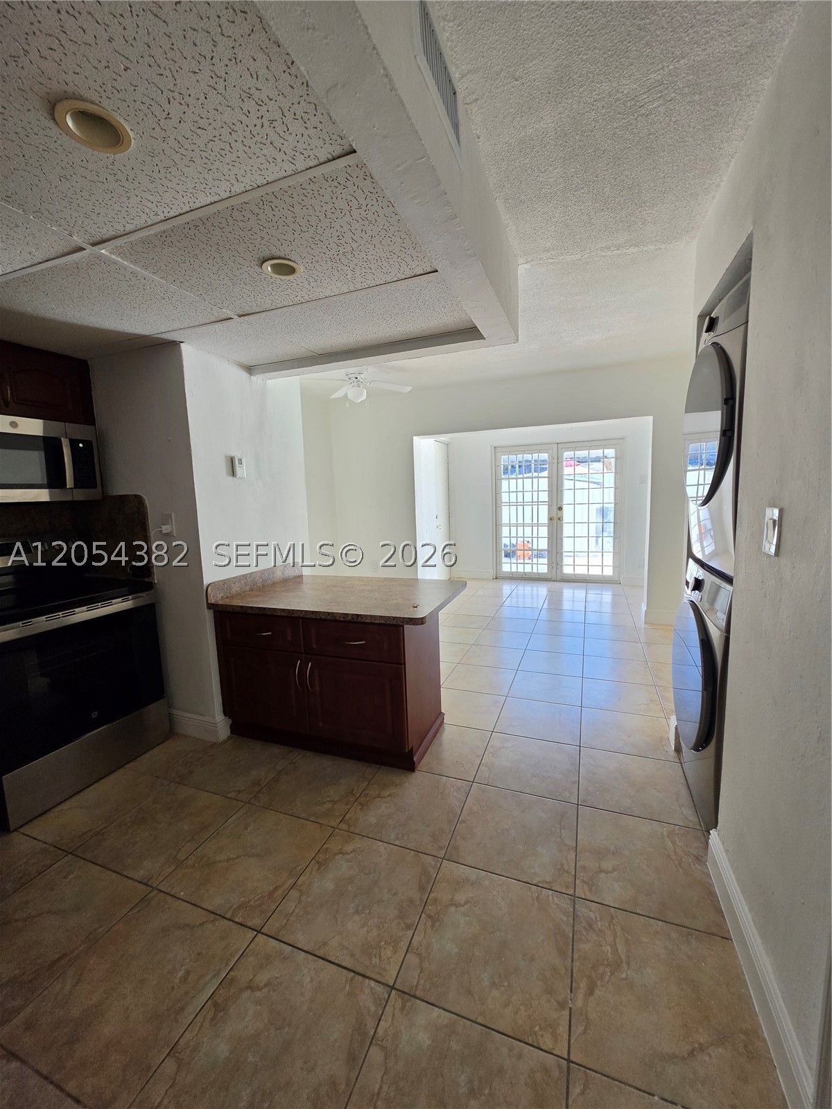 10972 SW 4th St #J2, Sweetwater FL 33174