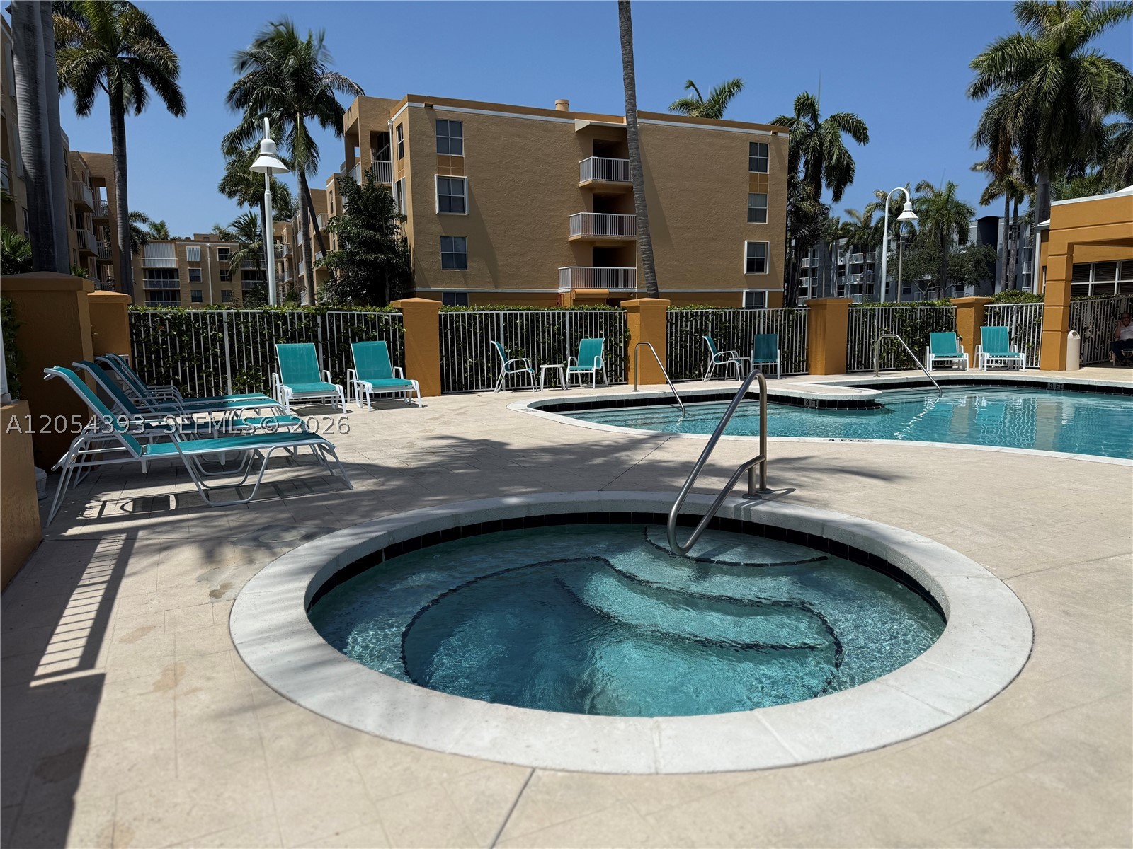 1341 SE 3rd Ave #404, Dania Beach FL 33004