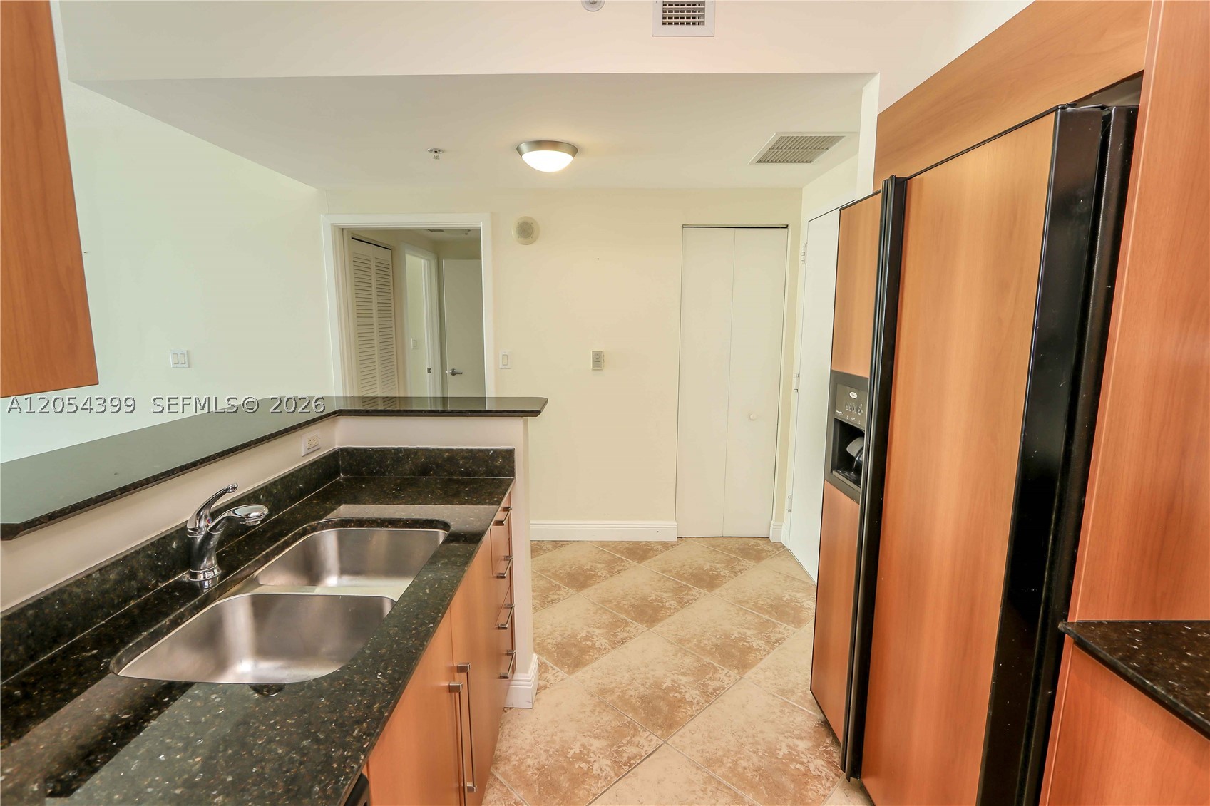 335 S Biscayne Blvd #3510, Miami FL 33131