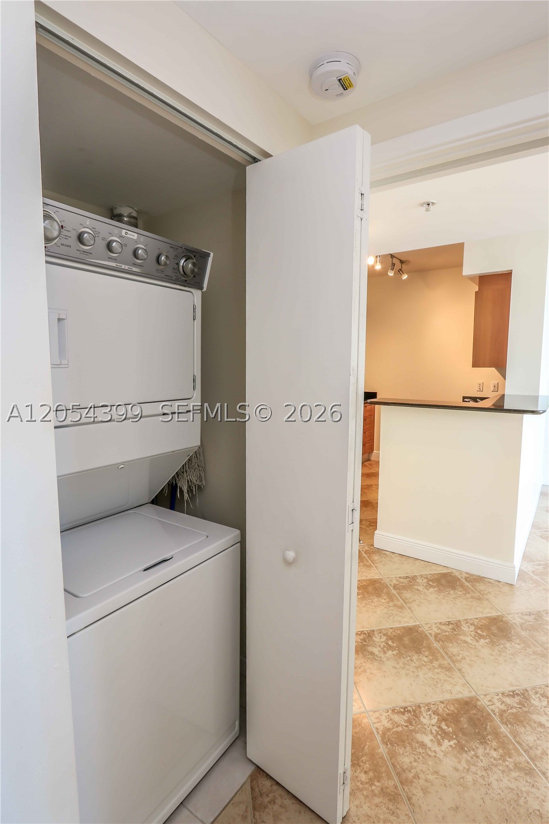 335 S Biscayne Blvd #3510, Miami FL 33131