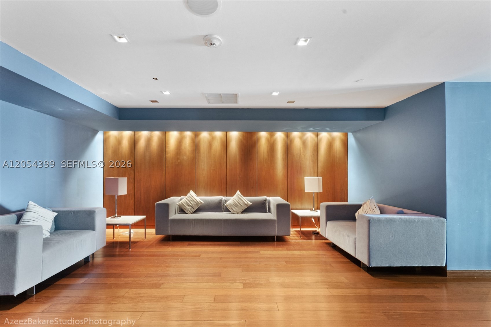 335 S Biscayne Blvd #3510, Miami FL 33131