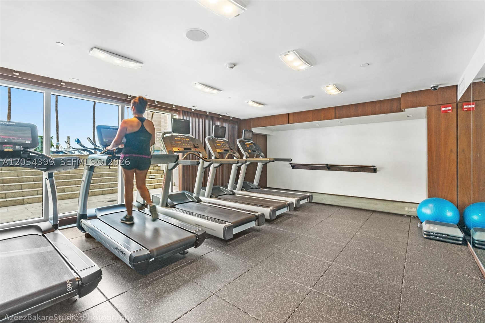 335 S Biscayne Blvd #3510, Miami FL 33131