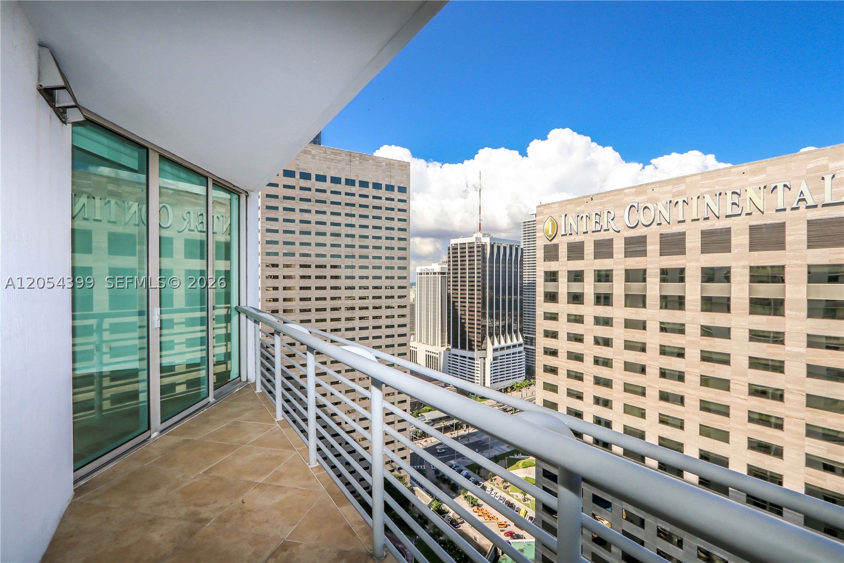 335 S Biscayne Blvd #3510, Miami FL 33131