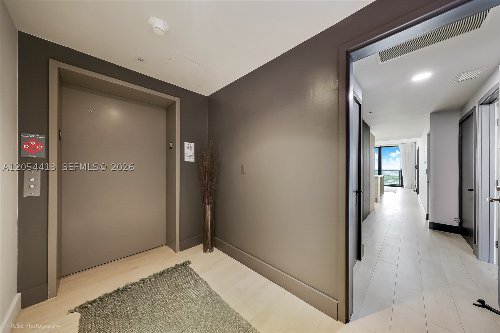 16385 Biscayne Blvd #2205, North Miami Beach FL 33160
