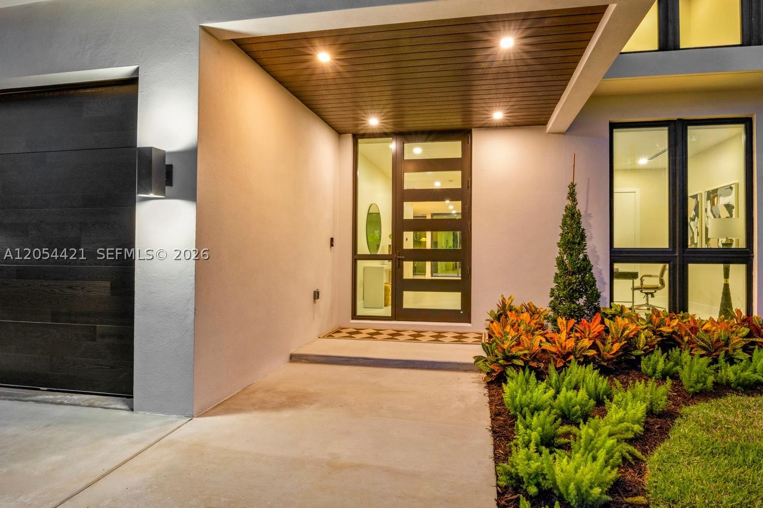 5765 SW 47th St, Miami FL 33155