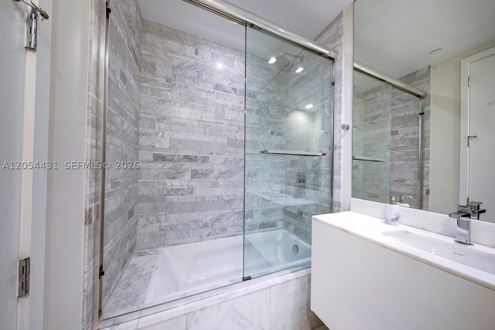 10203 Collins Ave #1502, Bal Harbour FL 33154