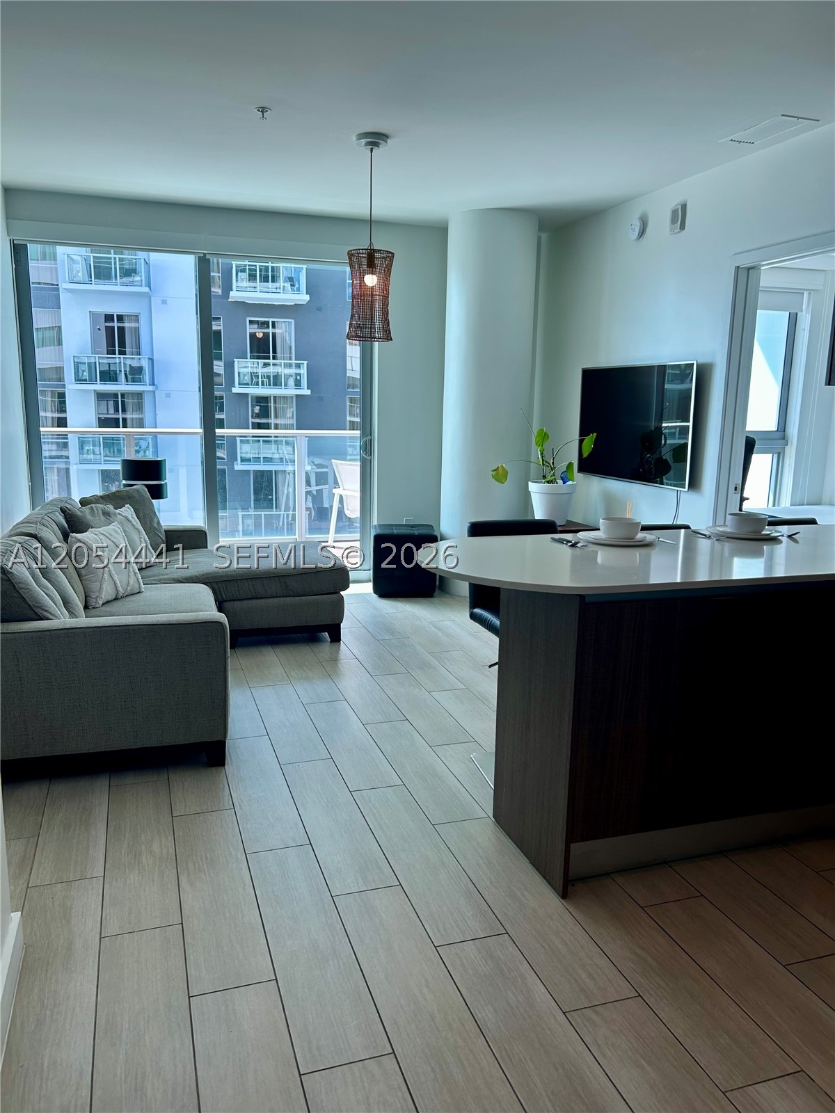1600 SW 1st Ave #812, Miami FL 33129