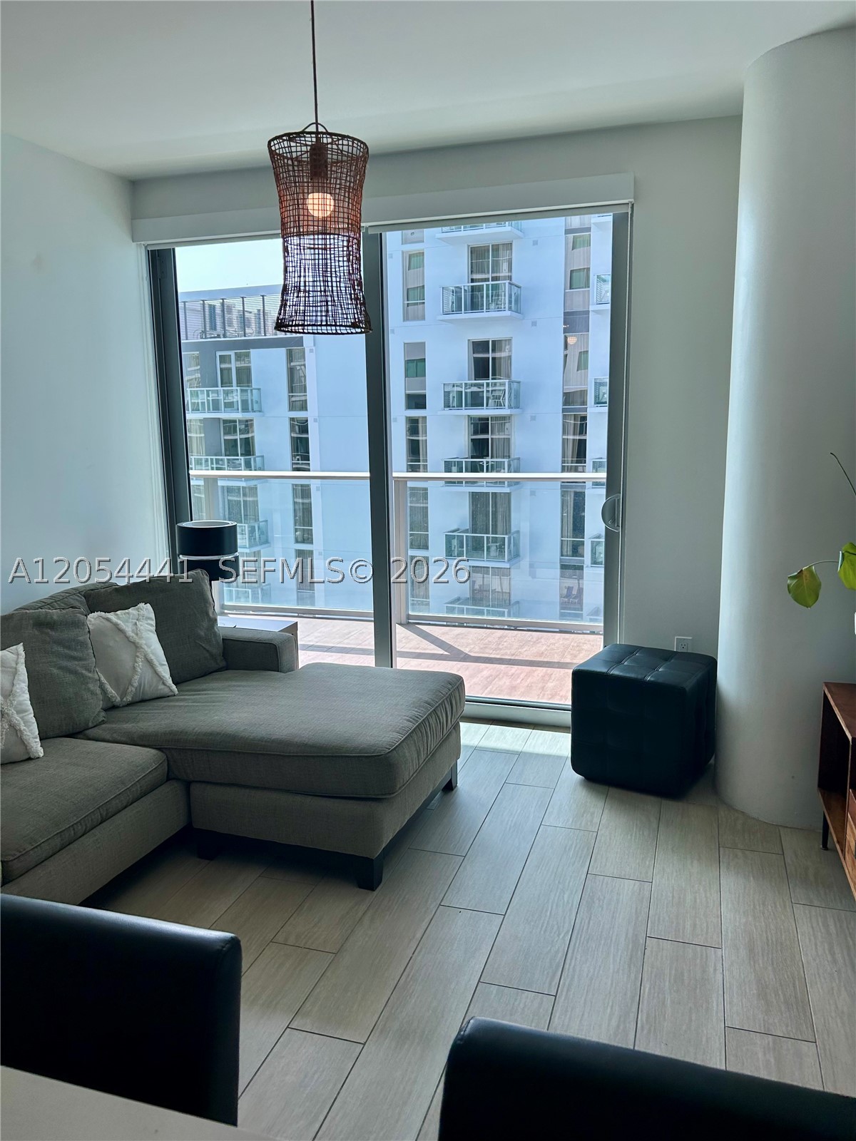 1600 SW 1st Ave #812, Miami FL 33129