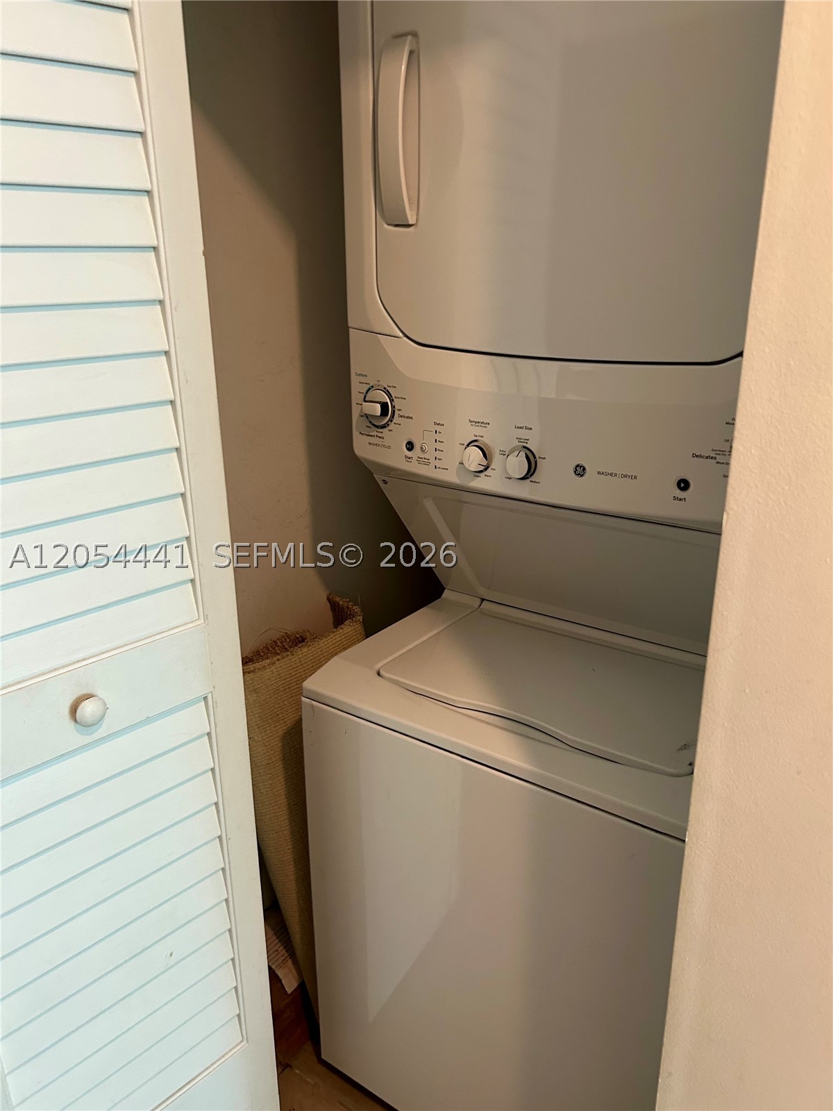 1600 SW 1st Ave #812, Miami FL 33129