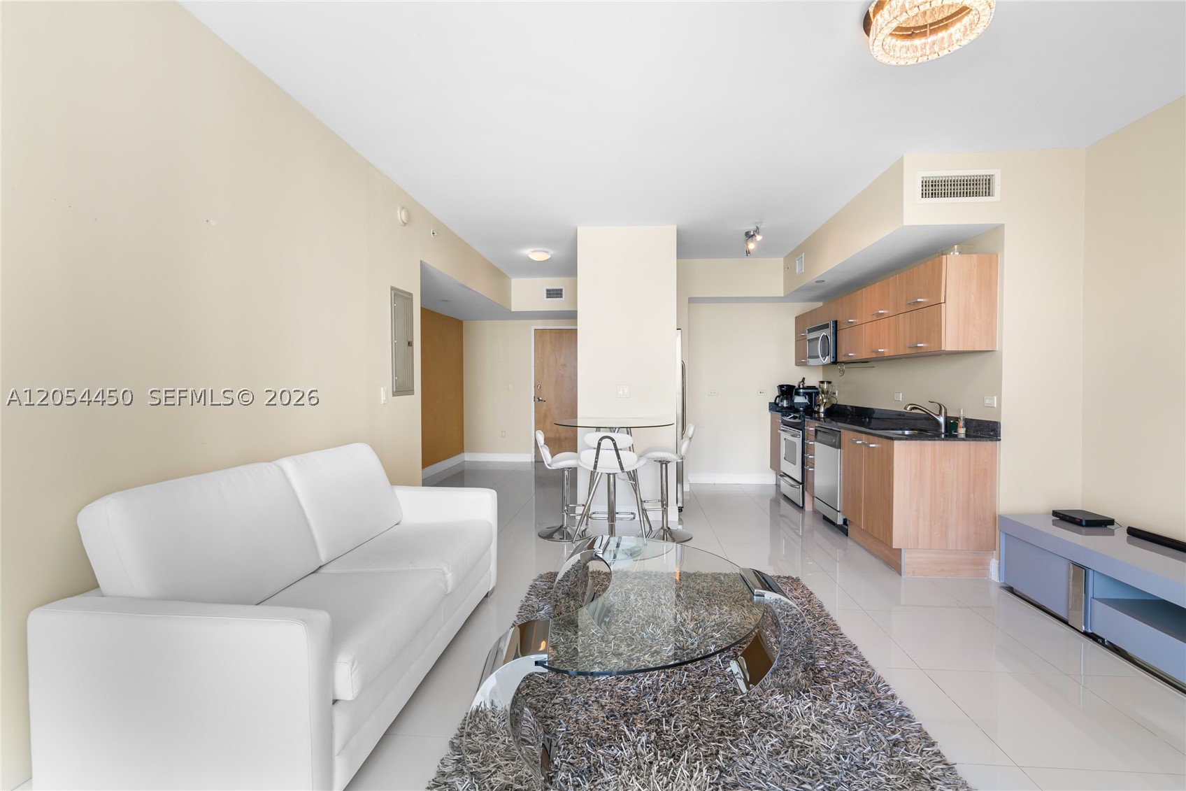 350 S Miami Ave #2515, Miami FL 33130