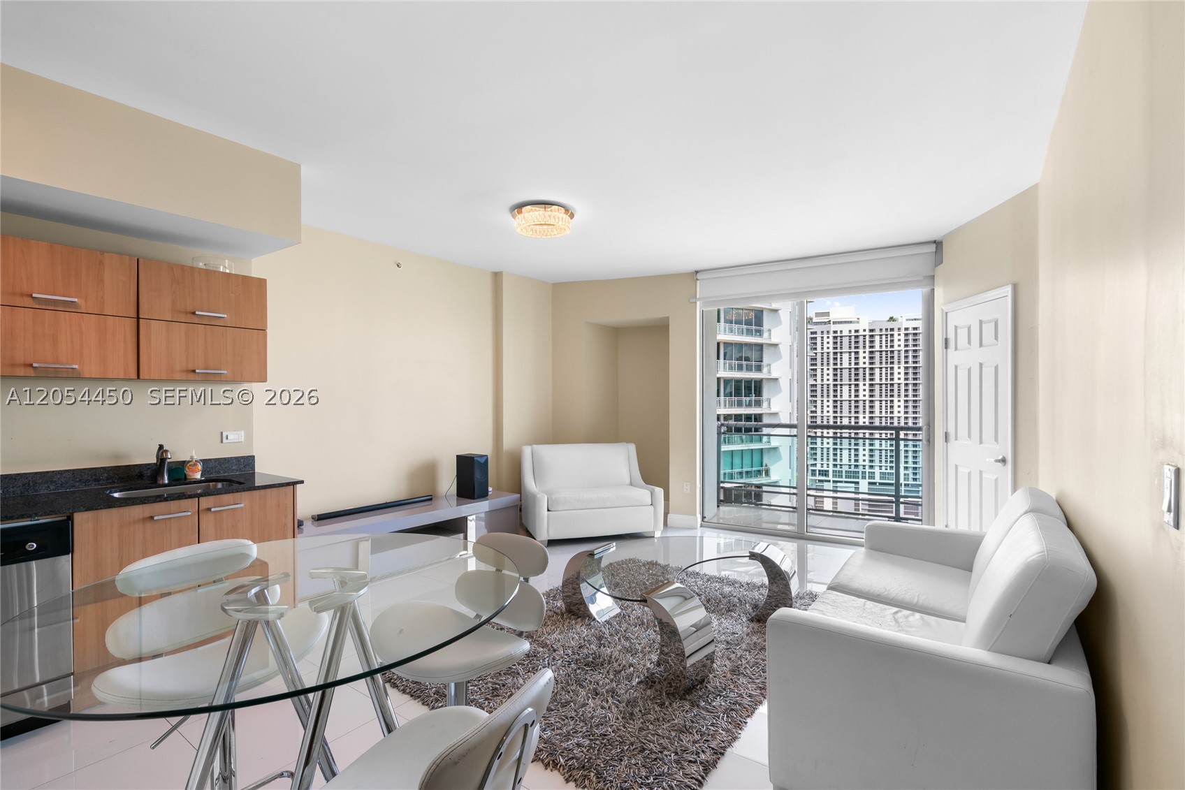 350 S Miami Ave #2515, Miami FL 33130