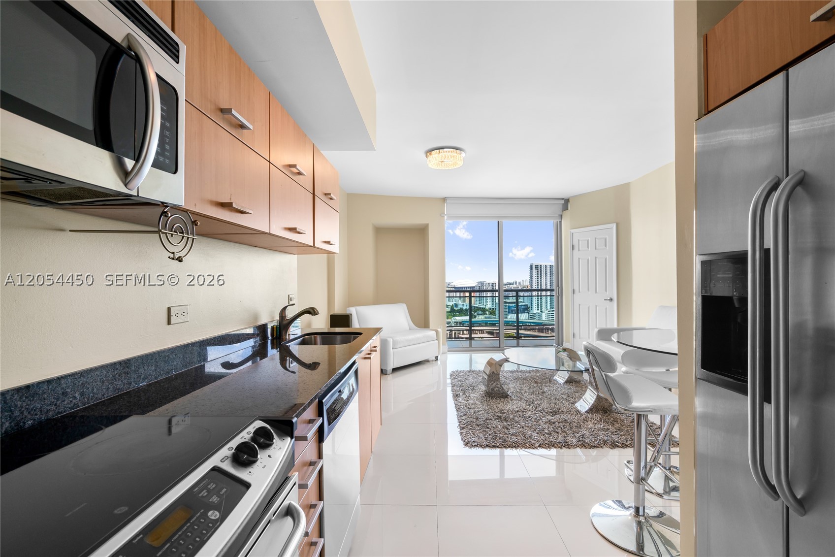 350 S Miami Ave #2515, Miami FL 33130