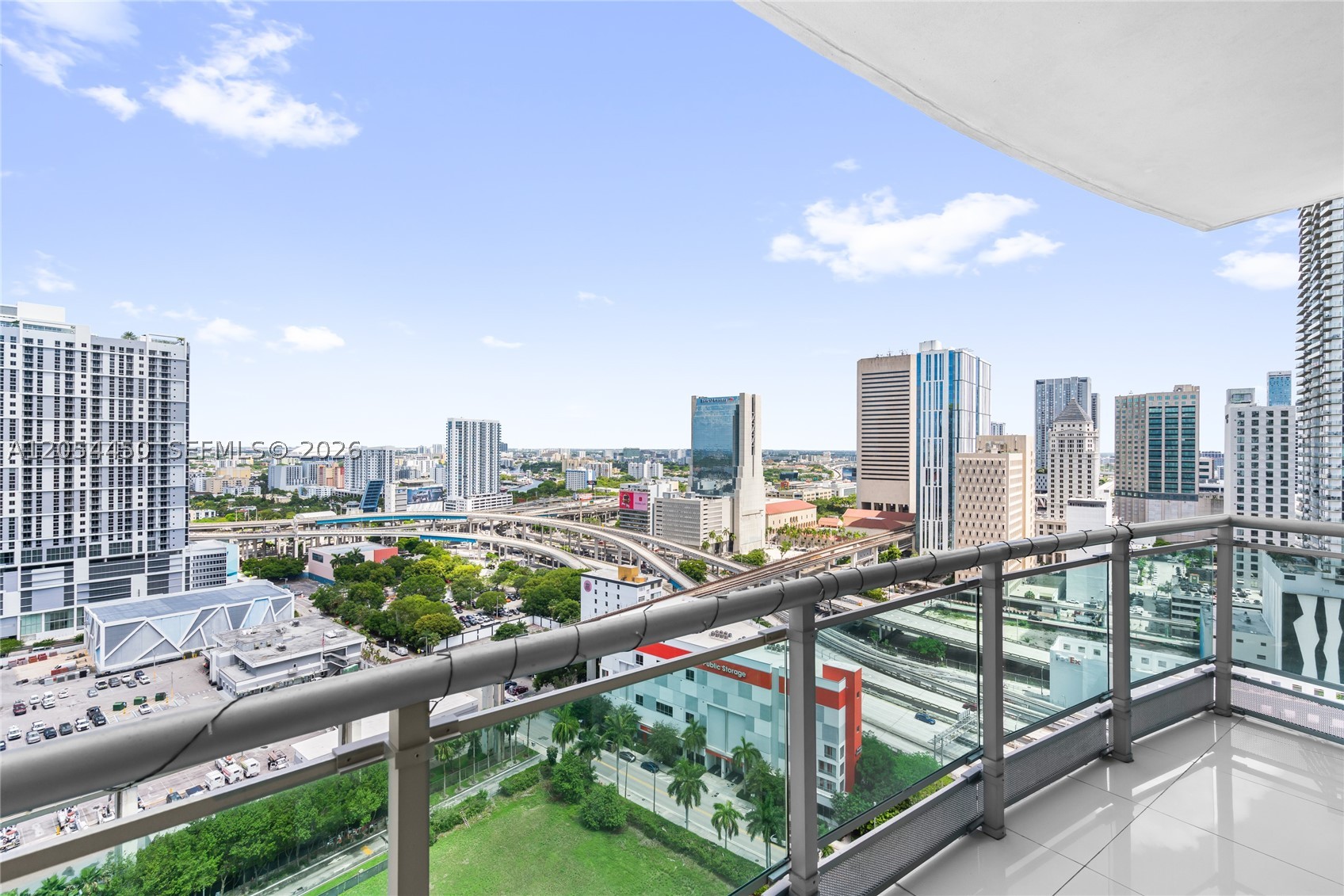 350 S Miami Ave #2515, Miami FL 33130