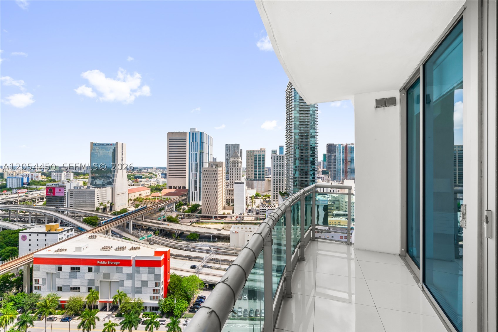 350 S Miami Ave #2515, Miami FL 33130