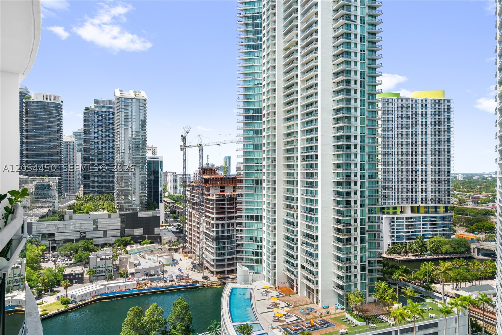 350 S Miami Ave #2515, Miami FL 33130