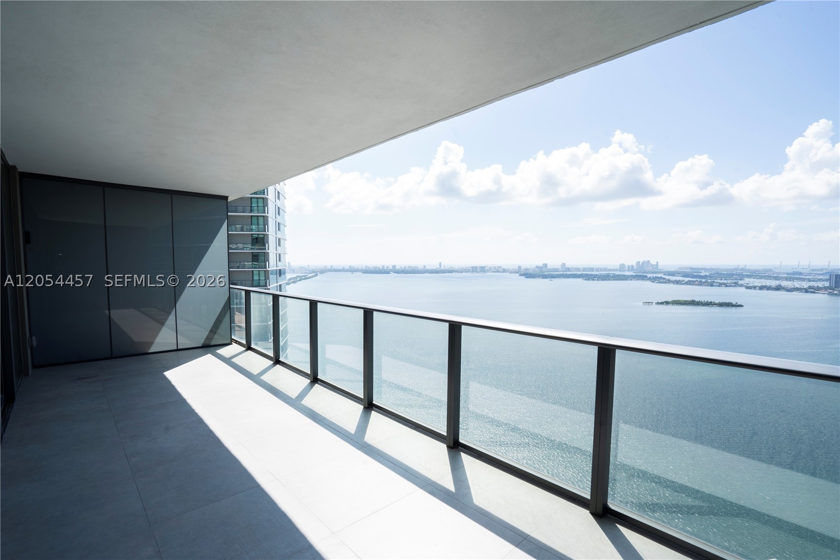 650 NE 32nd St #4104, Miami FL 33137