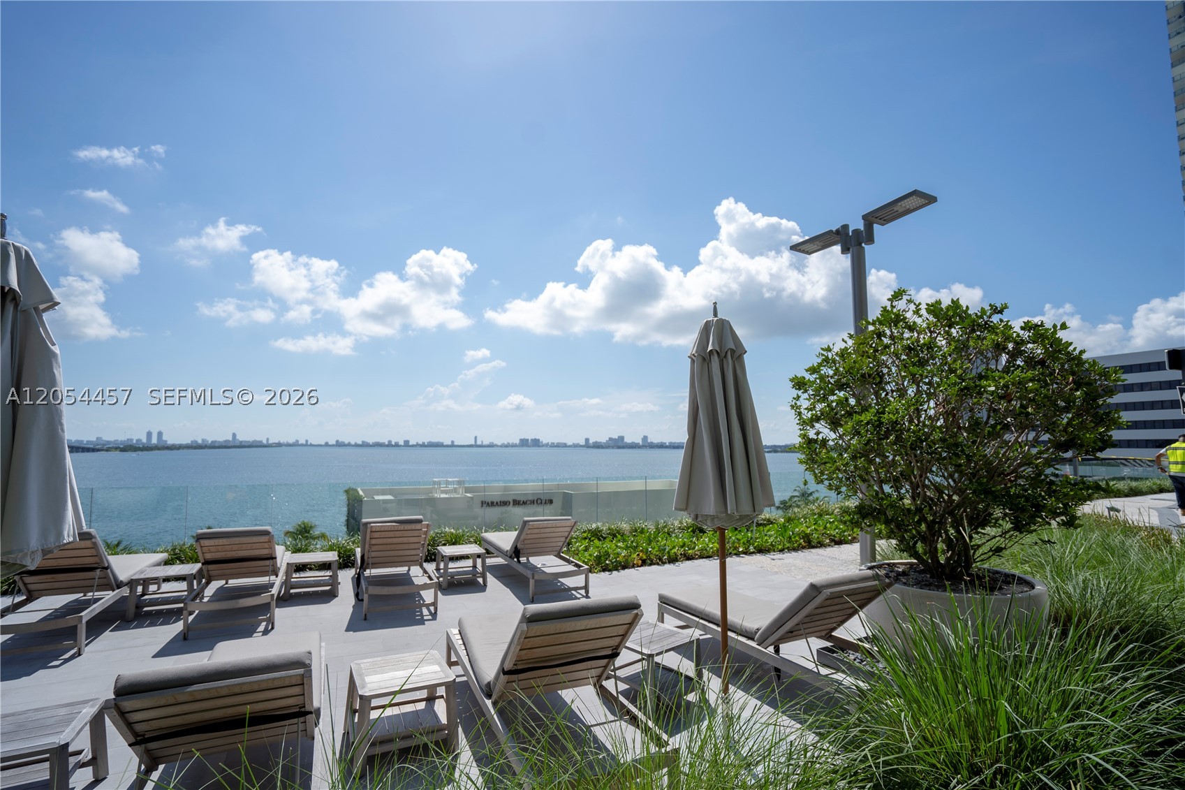 650 NE 32nd St #4104, Miami FL 33137