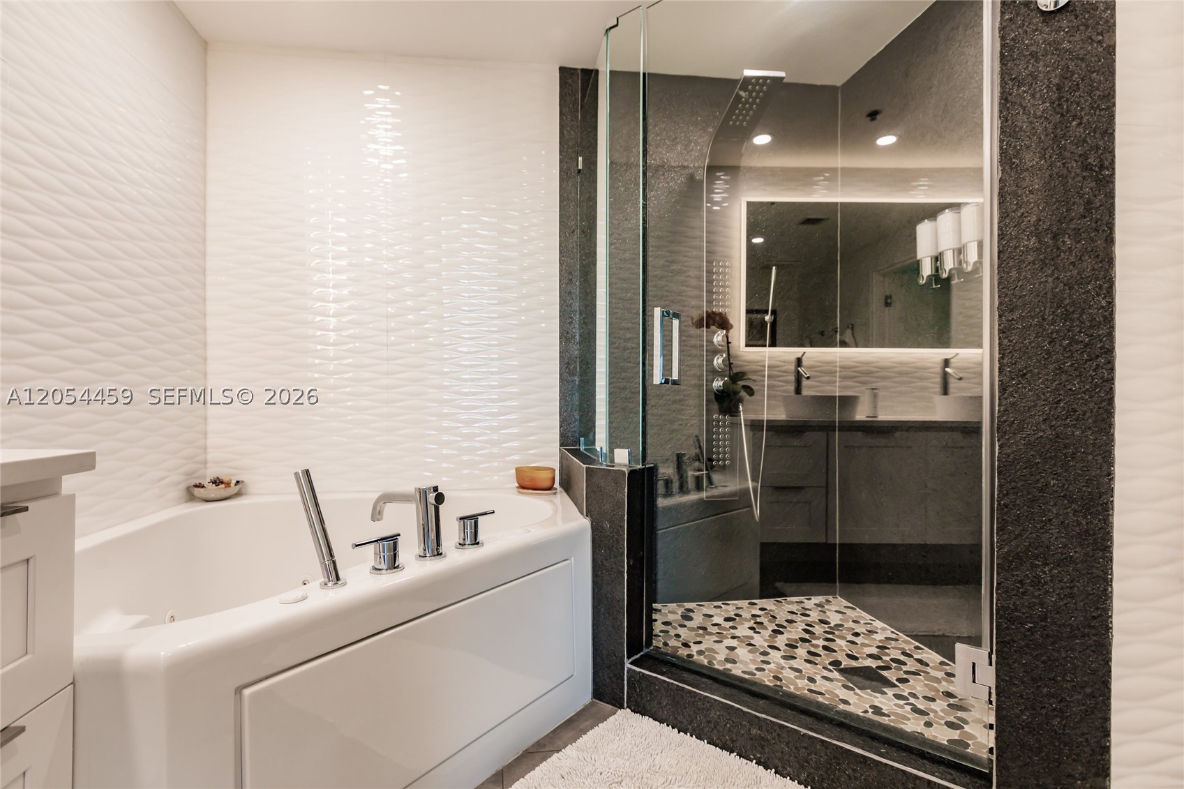 3029 NE 188th St #714, Aventura FL 33180