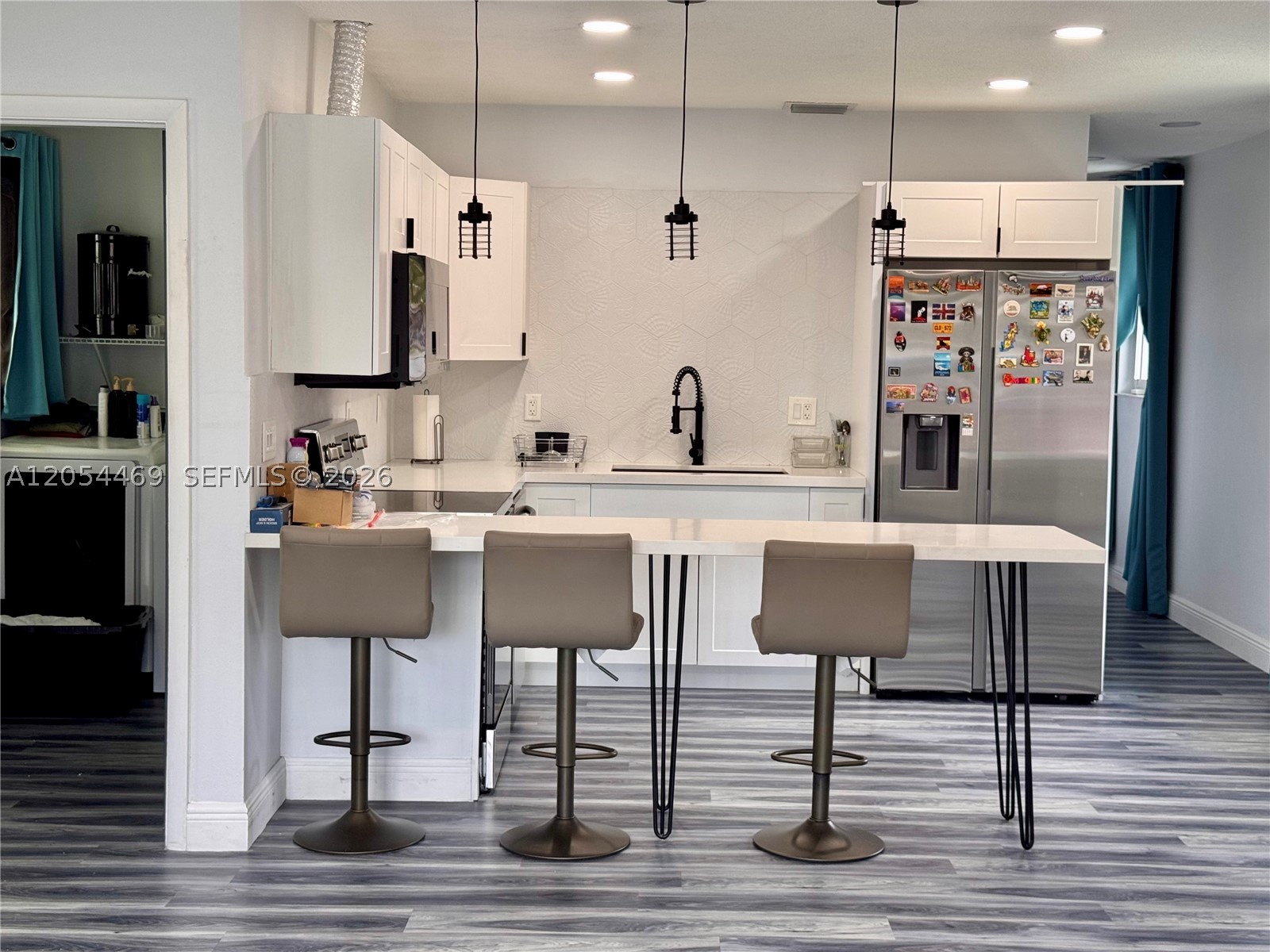 1158 NW 34th Ave, Miami FL 33125