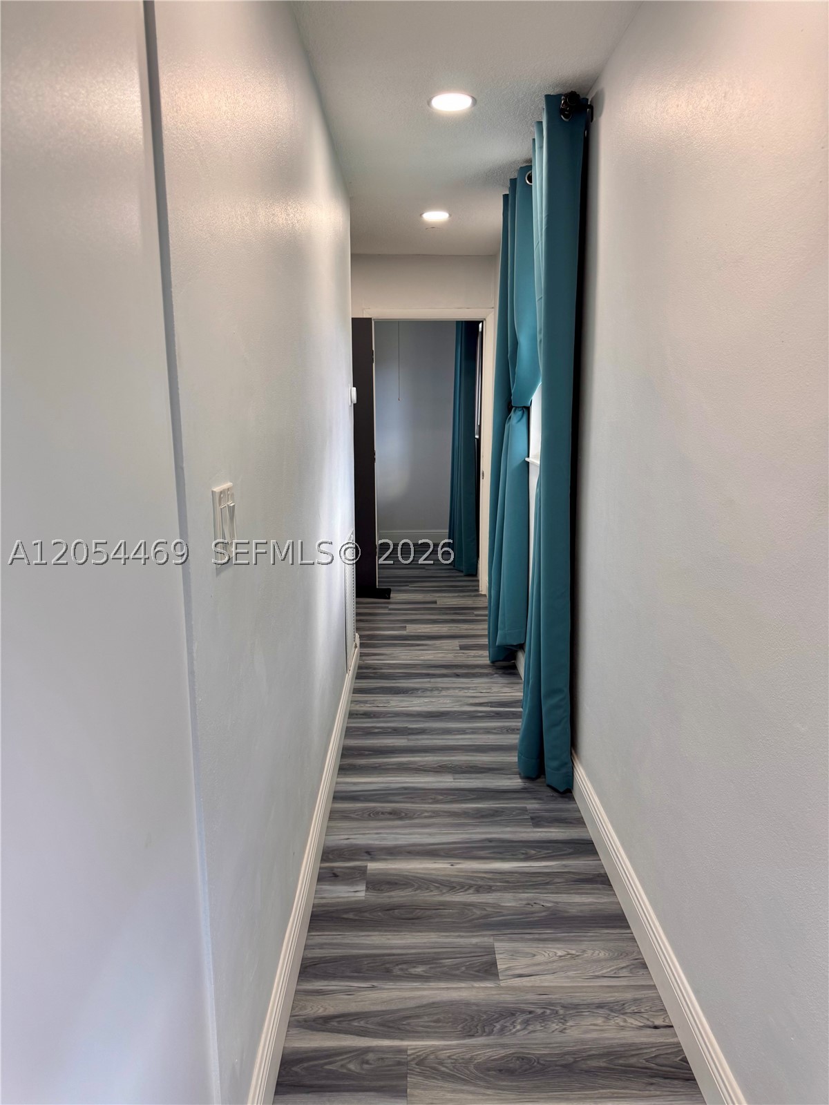 1158 NW 34th Ave, Miami FL 33125