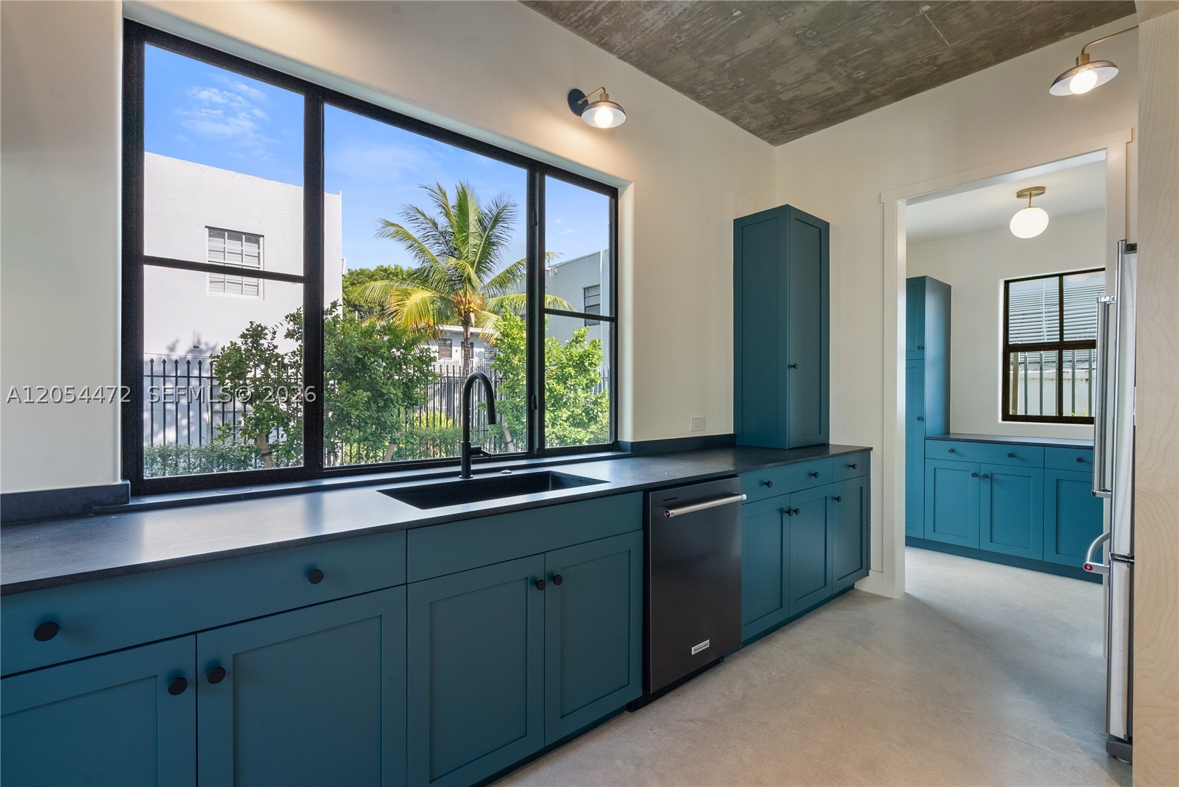 3603 Thomas Ave, Miami FL 33133