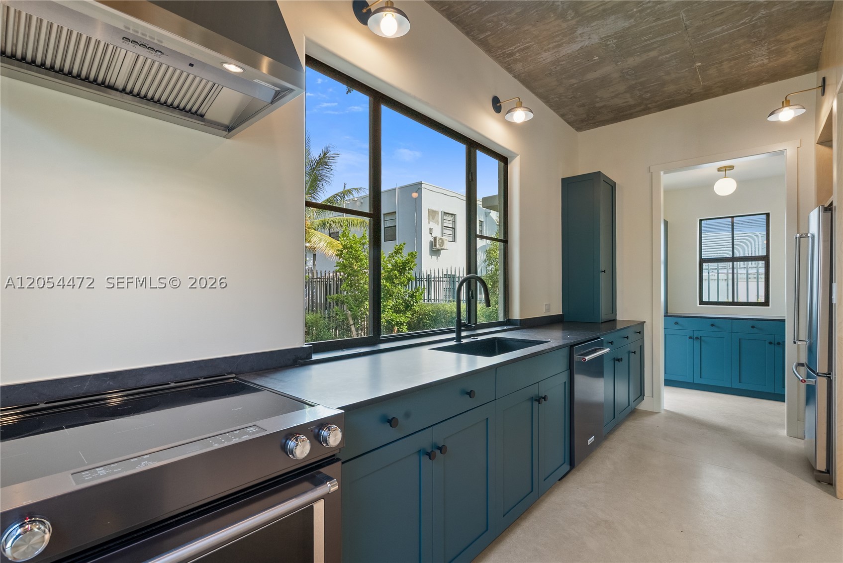 3603 Thomas Ave, Miami FL 33133