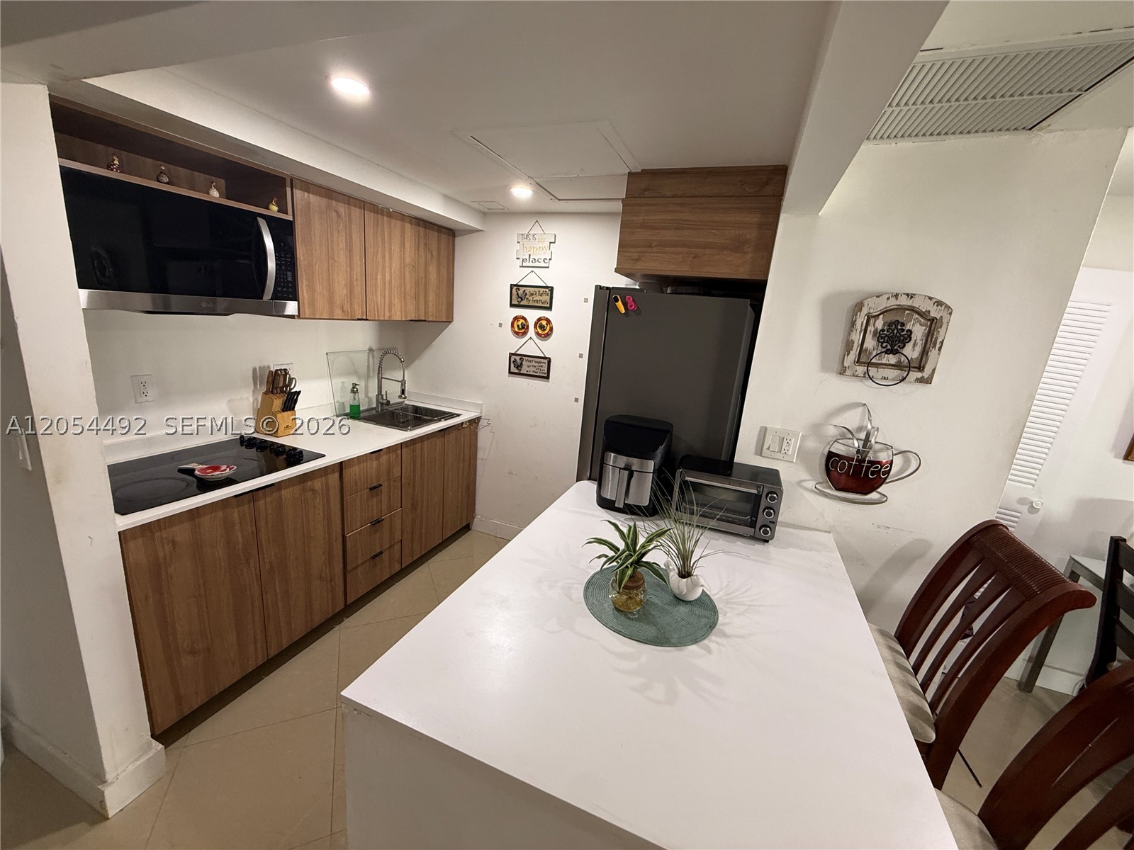 777 SW 9th Ave #205, Miami FL 33130