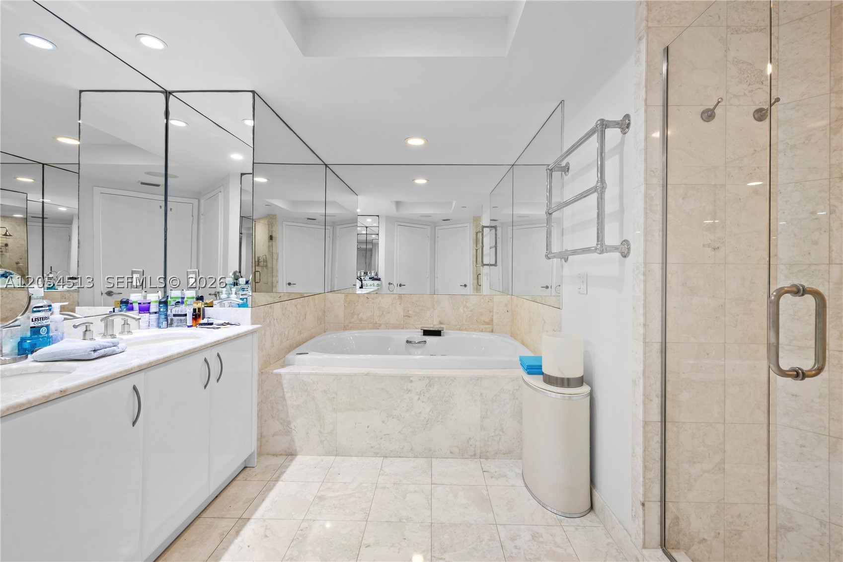 1331 Brickell Bay Dr #2601, Miami FL 33131