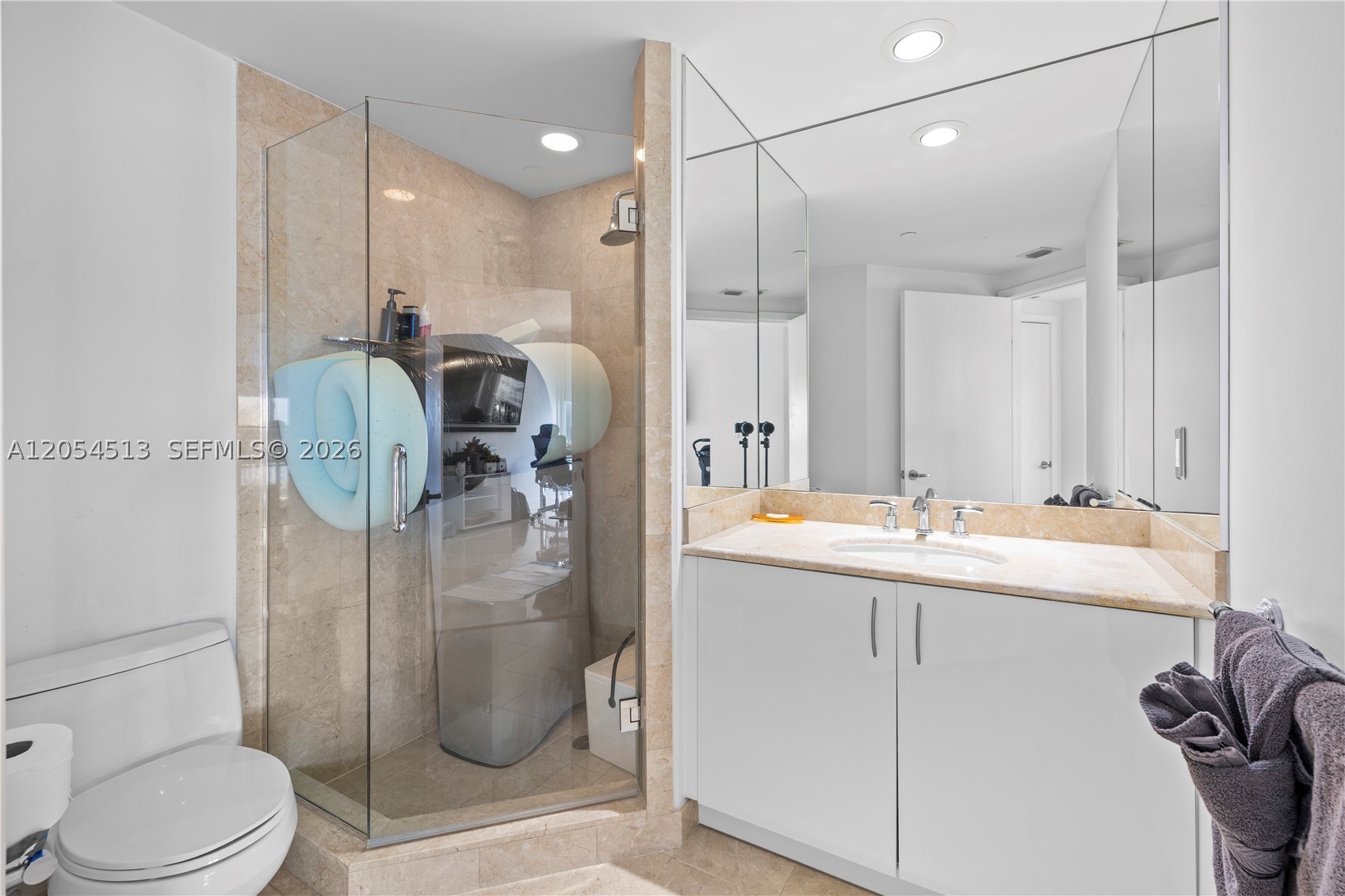 1331 Brickell Bay Dr #2601, Miami FL 33131
