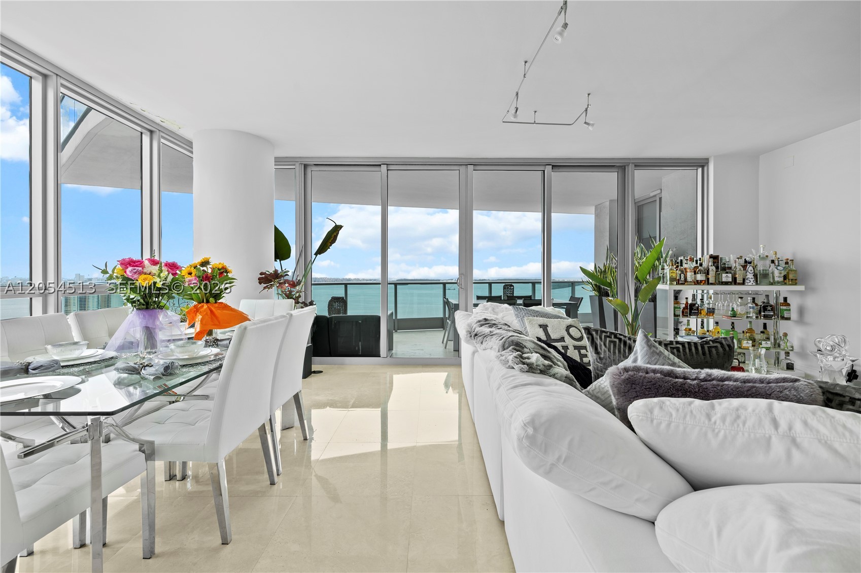 1331 Brickell Bay Dr #2601, Miami FL 33131