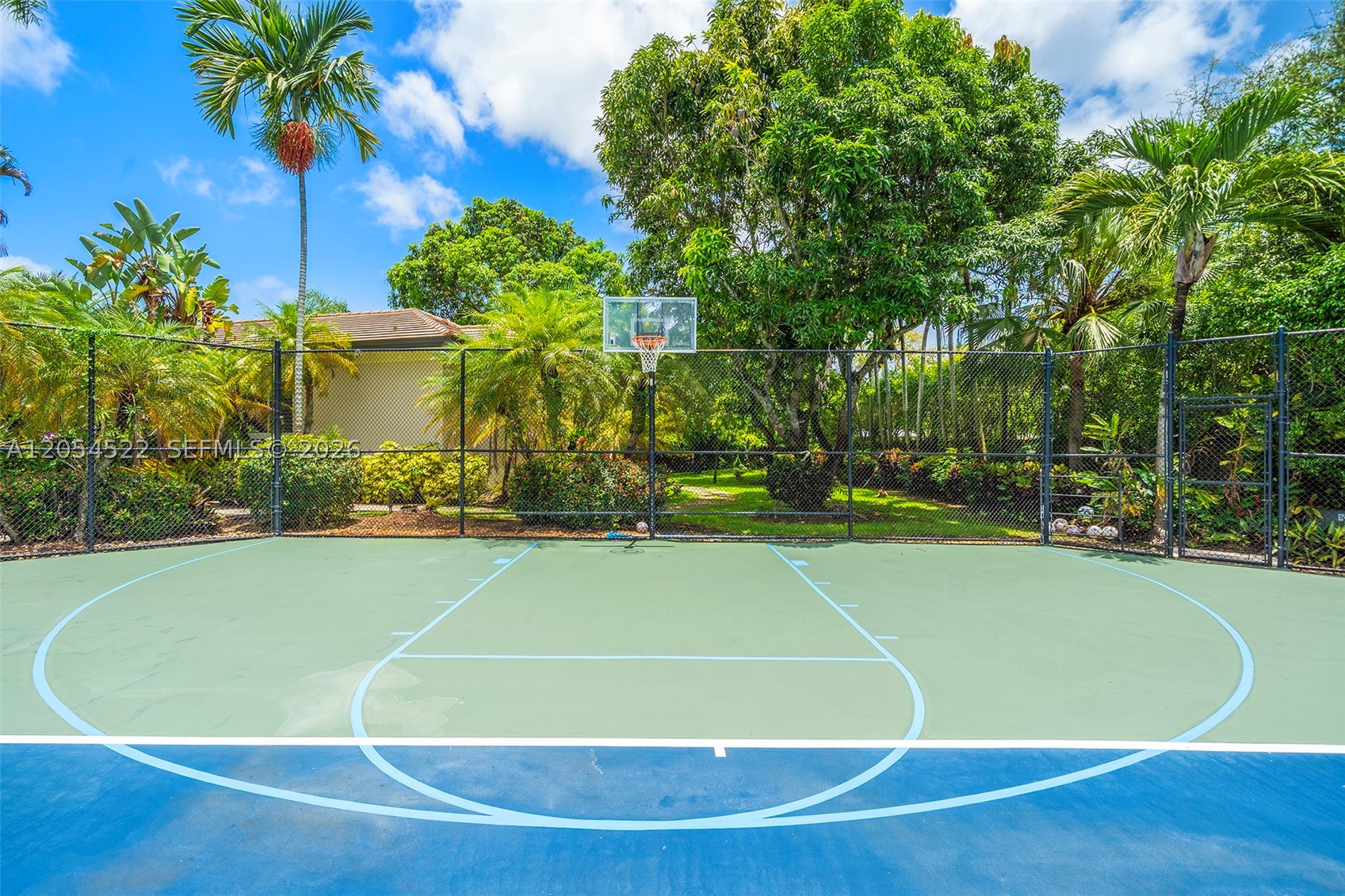 7855 SW 83rd Ct, Miami FL 33143