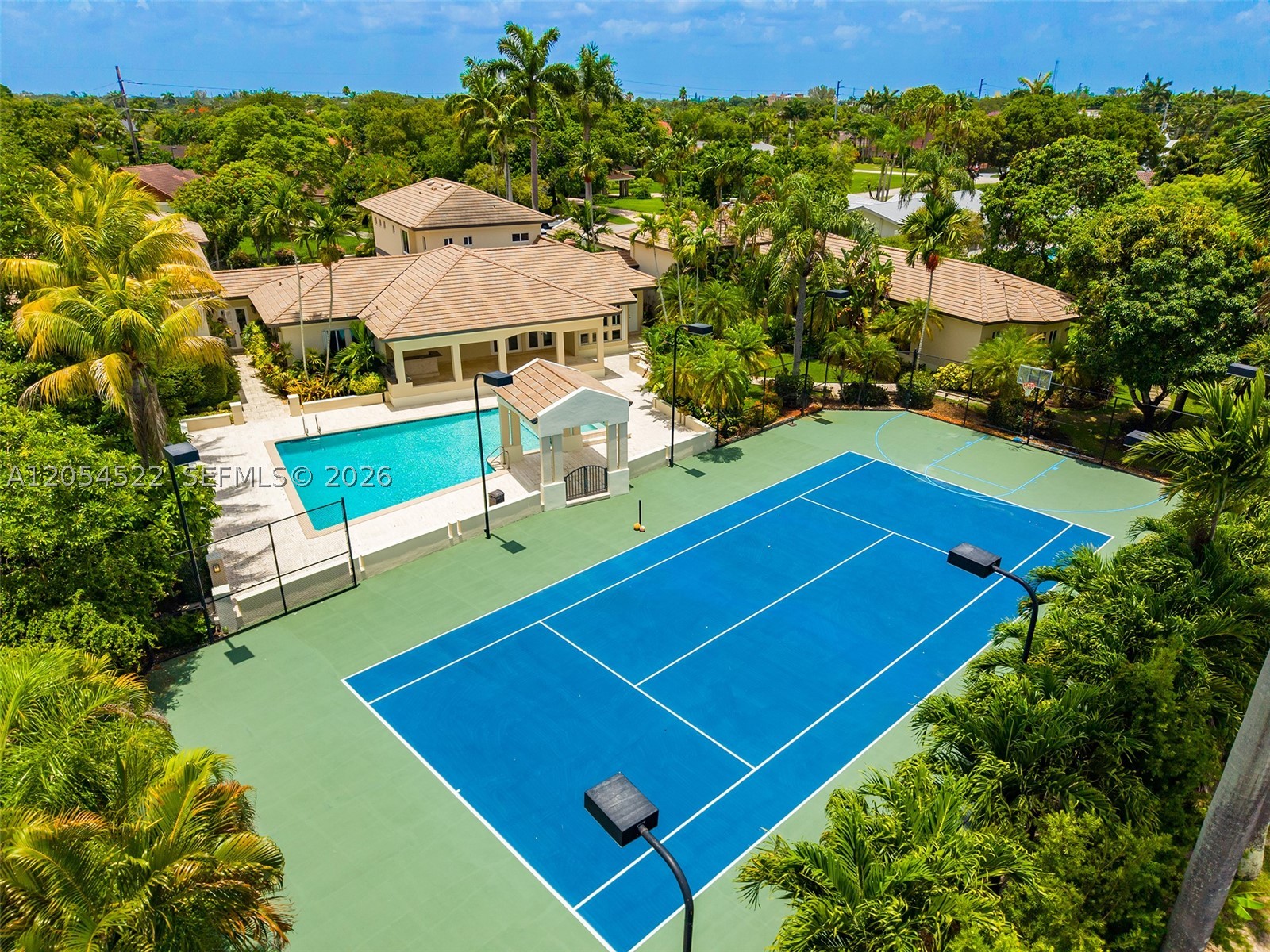7855 SW 83rd Ct, Miami FL 33143