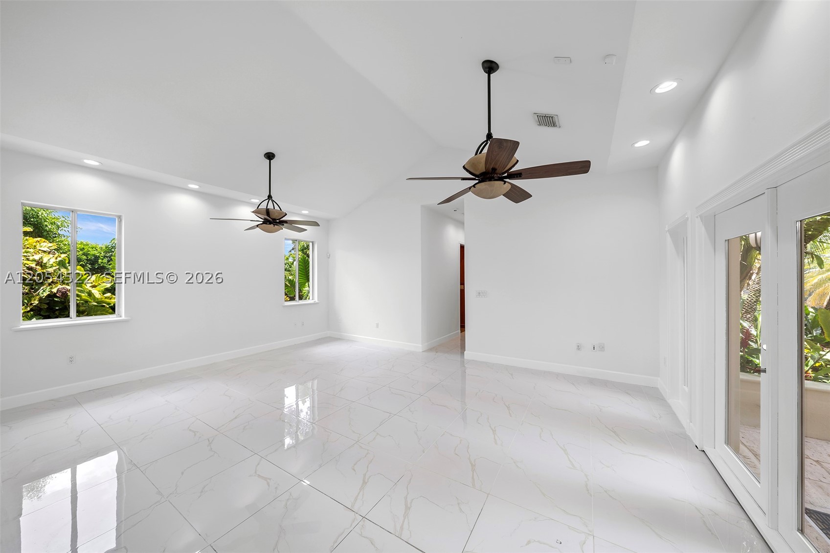 7855 SW 83rd Ct, Miami FL 33143