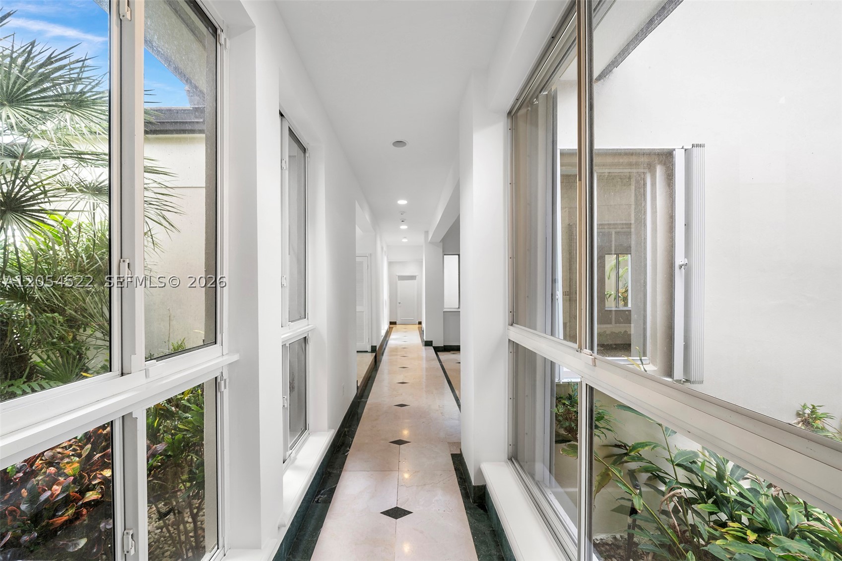 7855 SW 83rd Ct, Miami FL 33143