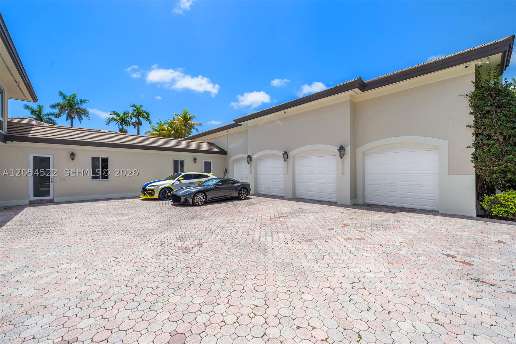 7855 SW 83rd Ct, Miami FL 33143