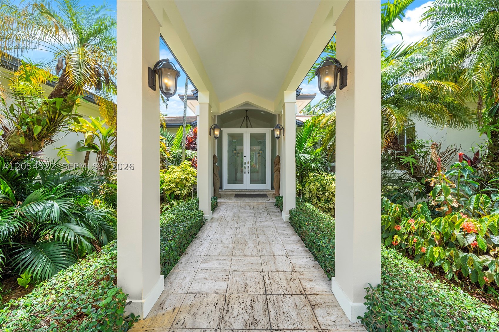7855 SW 83rd Ct, Miami FL 33143