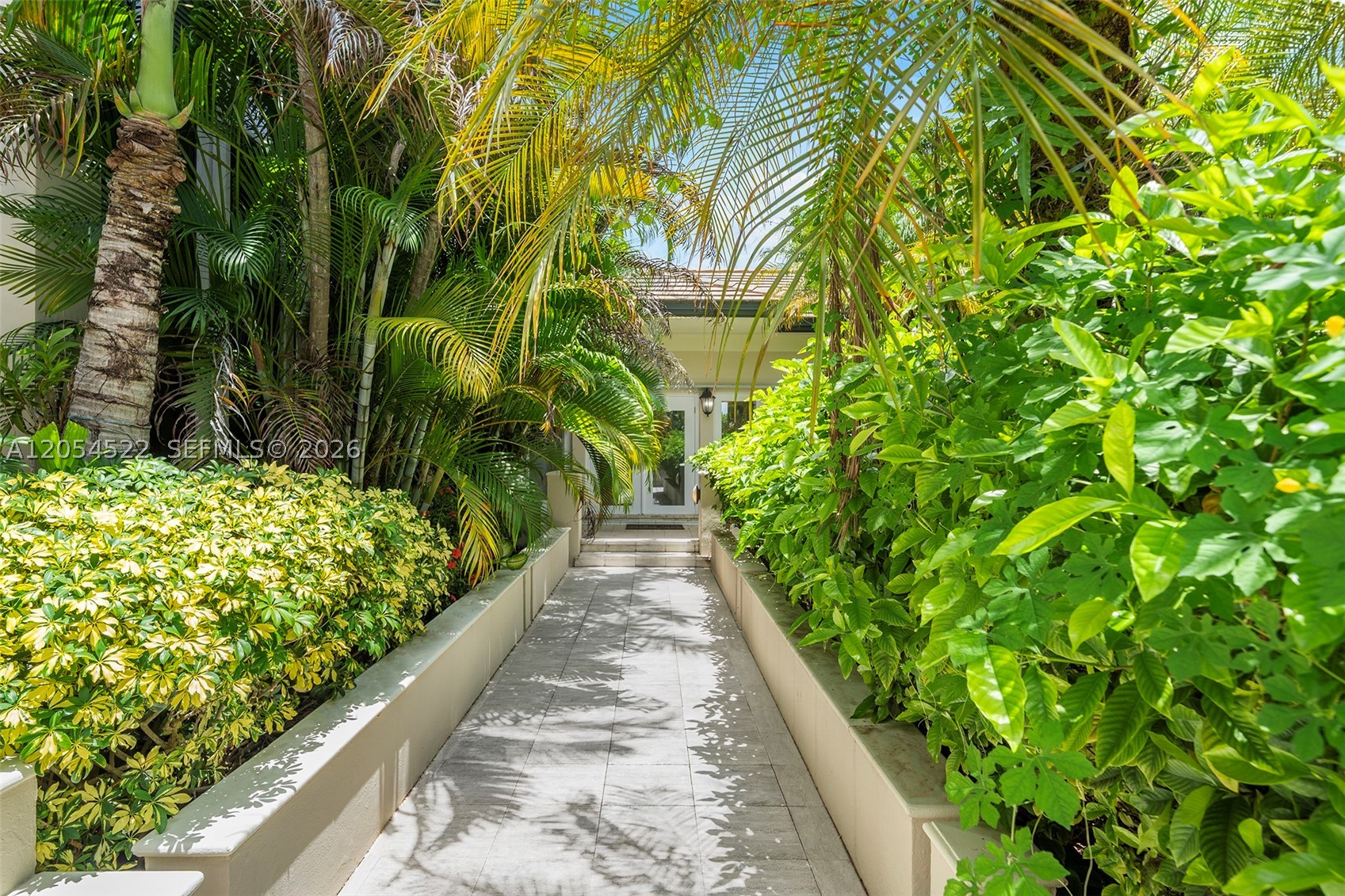 7855 SW 83rd Ct, Miami FL 33143