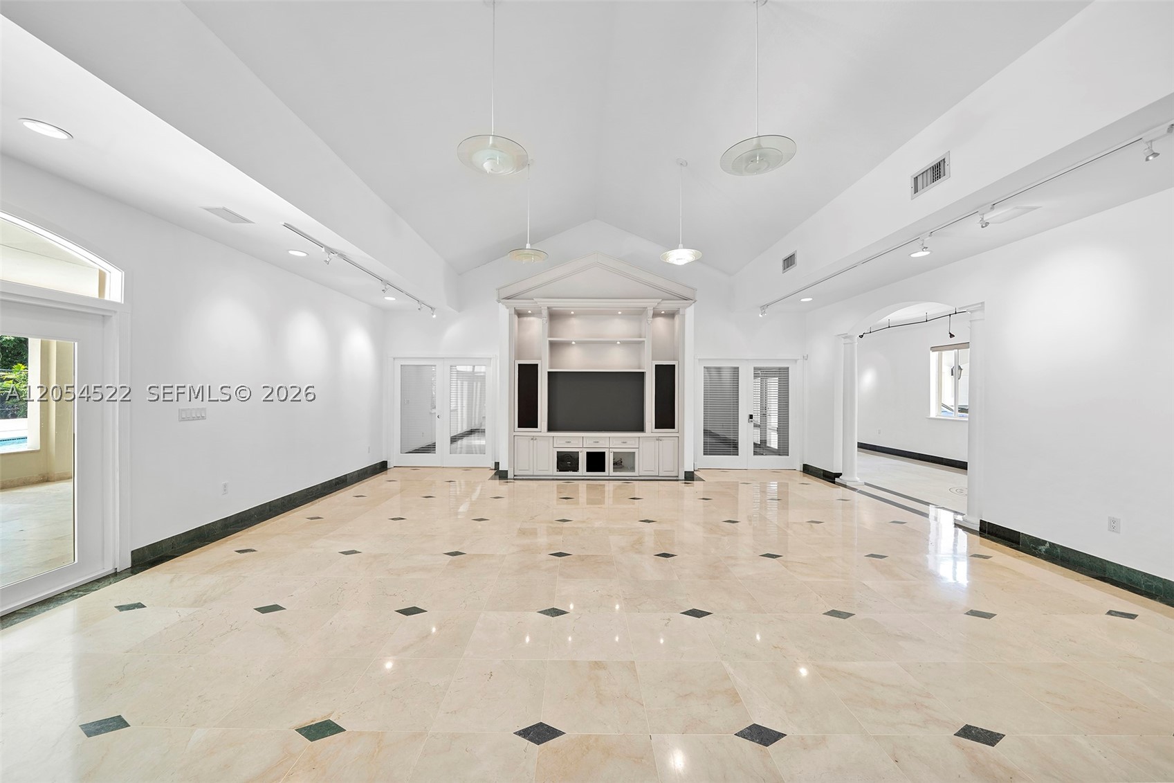 7855 SW 83rd Ct, Miami FL 33143