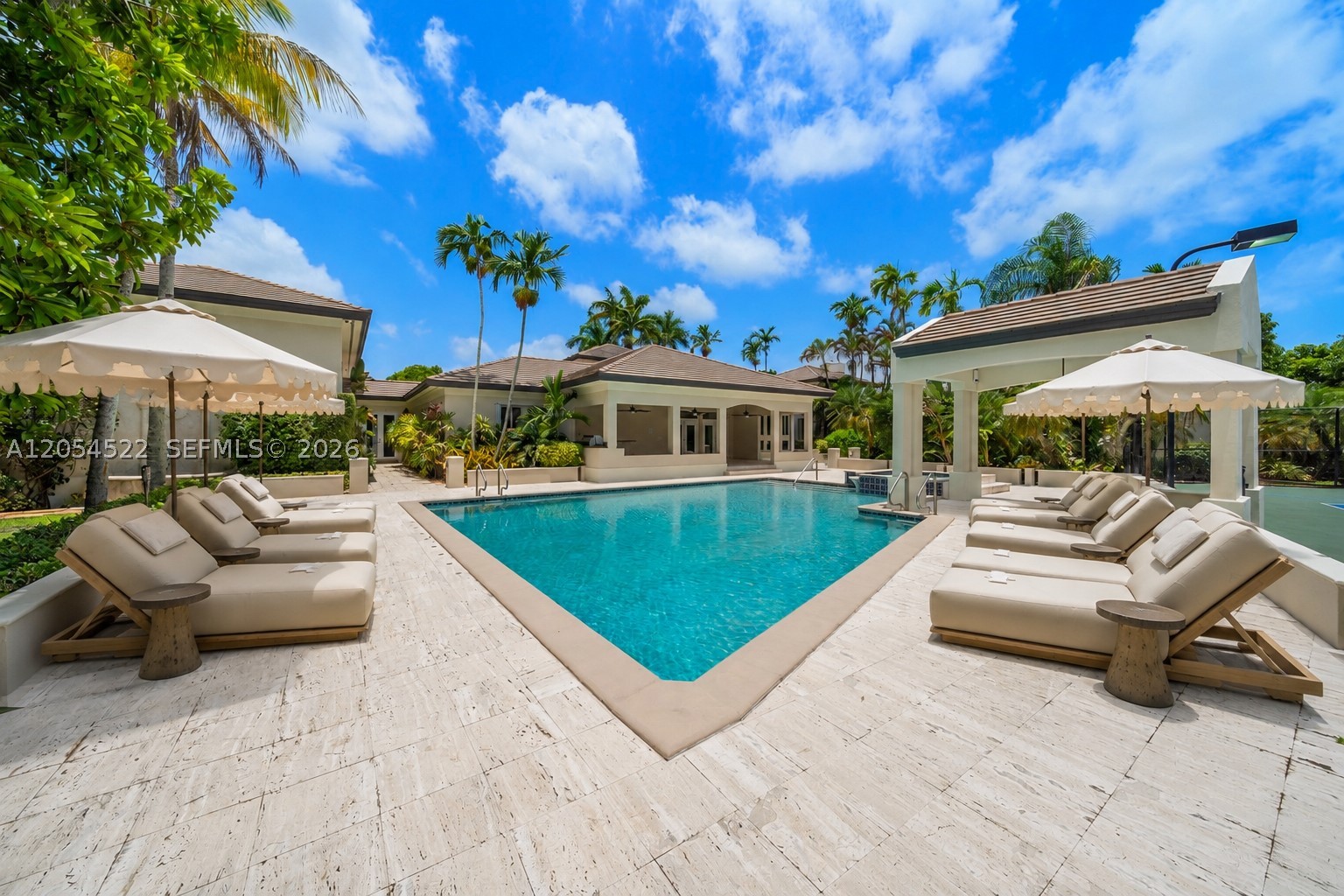 7855 SW 83rd Ct, Miami FL 33143