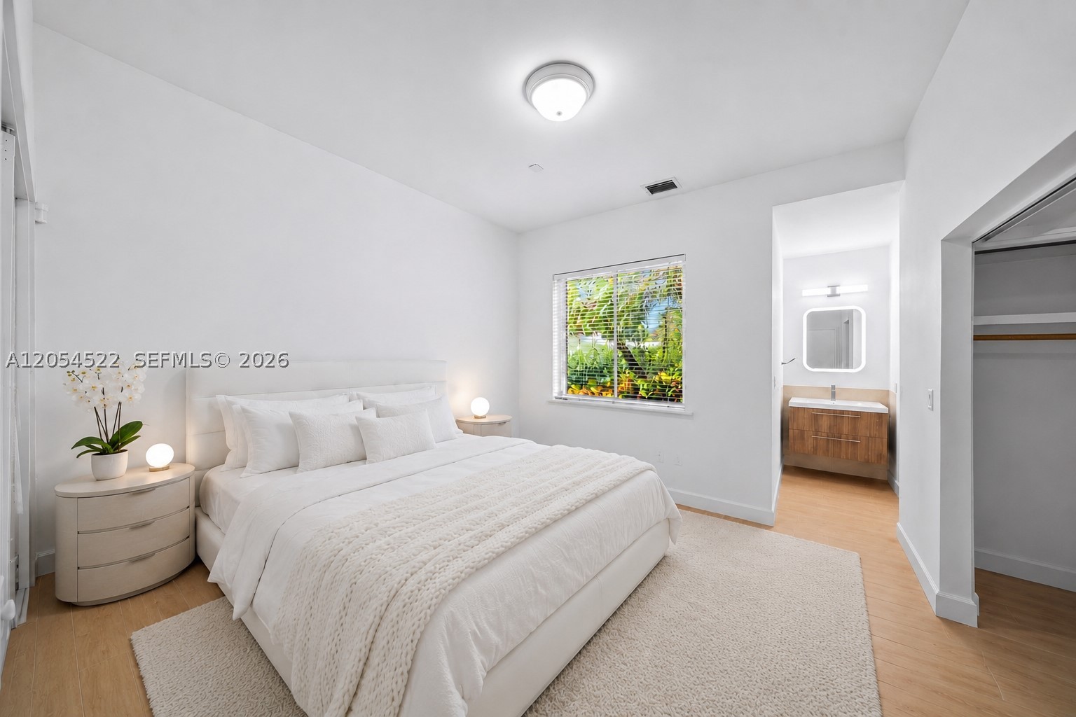 7855 SW 83rd Ct, Miami FL 33143