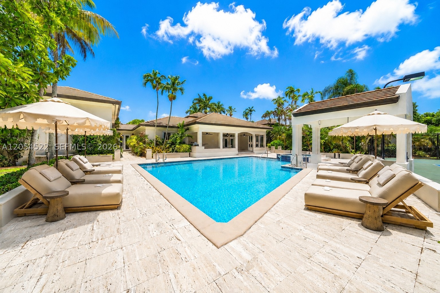 7855 SW 83rd Ct, Miami FL 33143