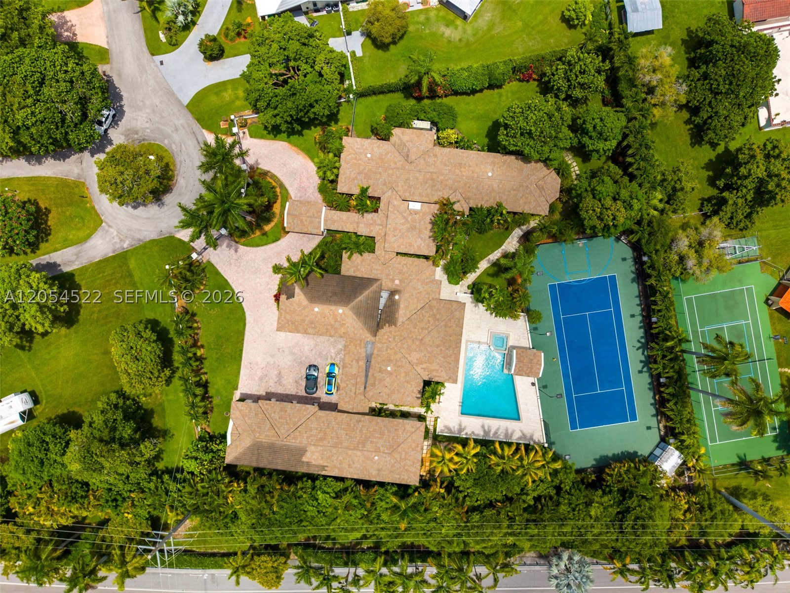 7855 SW 83rd Ct, Miami FL 33143